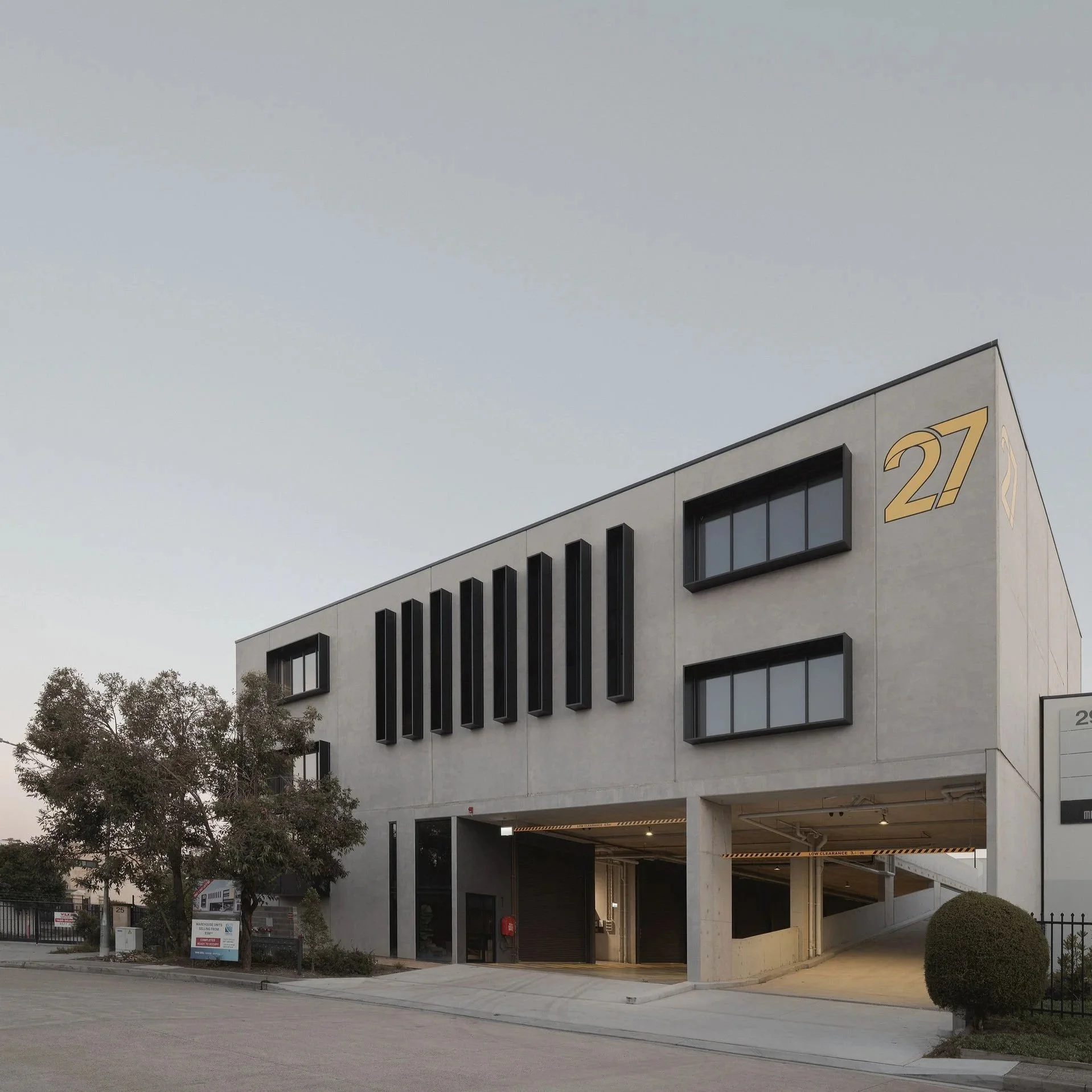 Elevate 27 | Industrial Offices 