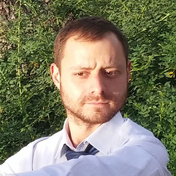 Shlomi Zeltsinger Blockchain Advisor Worked with Ethereum-based startups such as MatchPool, Emerald Medic, TantoClinic . Advisor to the Office of Prime Minister of Israel (2013-2016). Blockchain educator since 2013: courses in Brazil and Israel; tutorials for Bitcoin programming, Solidity course for Diginomics. ( LinkedIn )