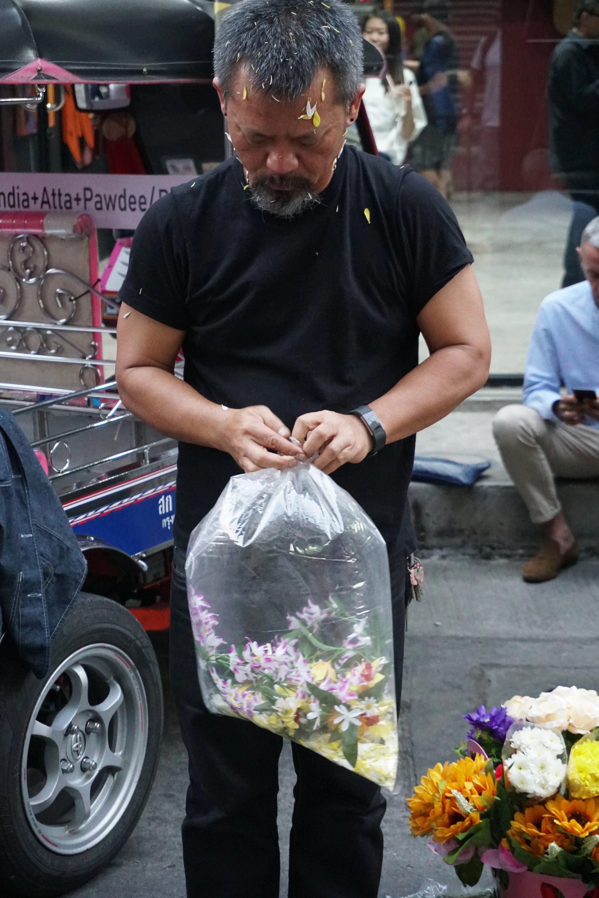 Body Politic: My Lungs are Your Filters,  Taweesak Molsawat