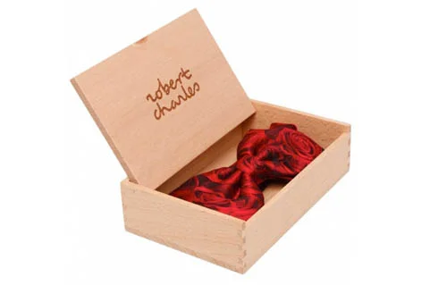 Bowtie_Rose_red5.jpg