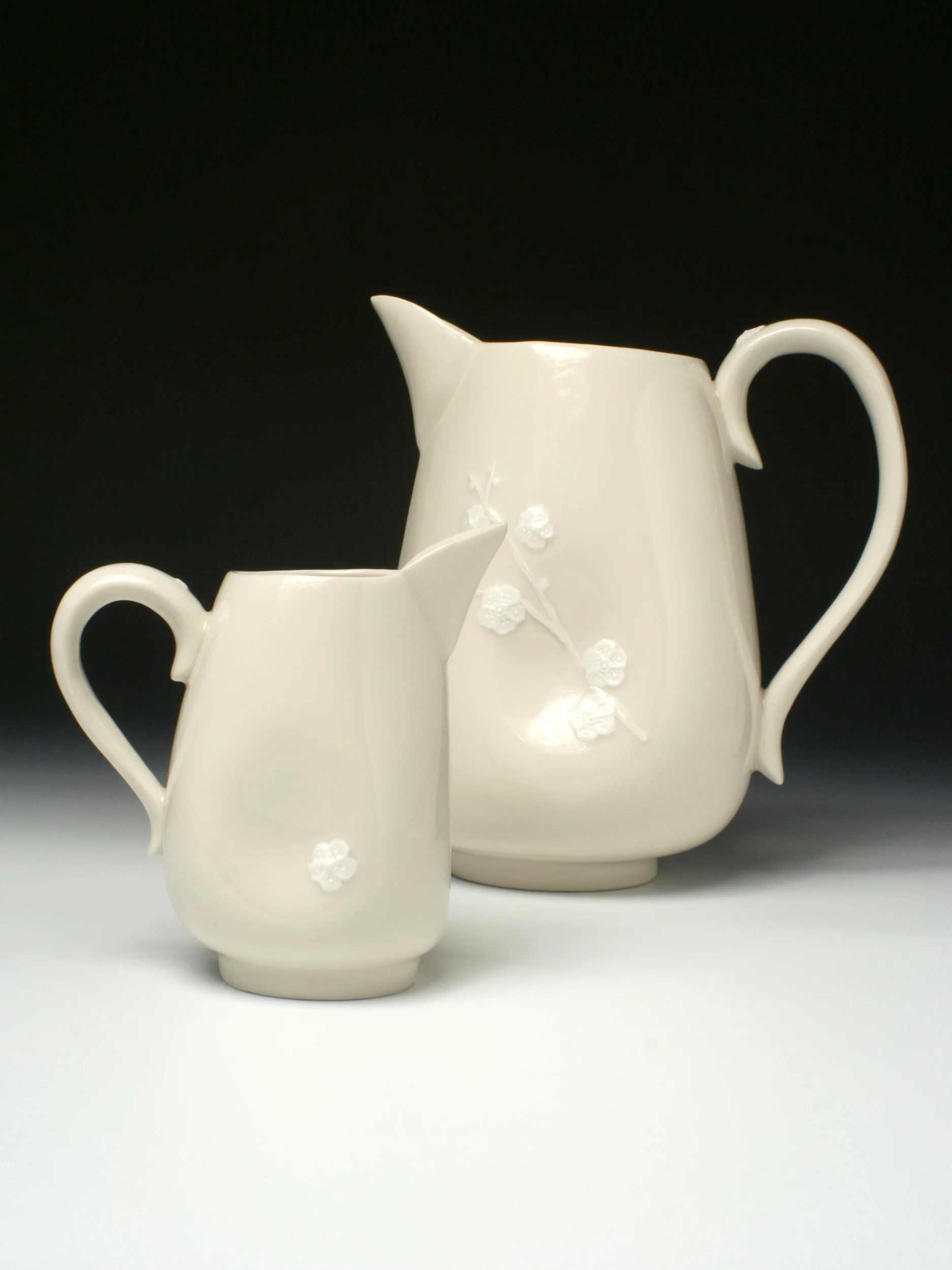 Bloom Jugs, Slip-cast semi-porcelain, h.7.5cm - 19.5cm