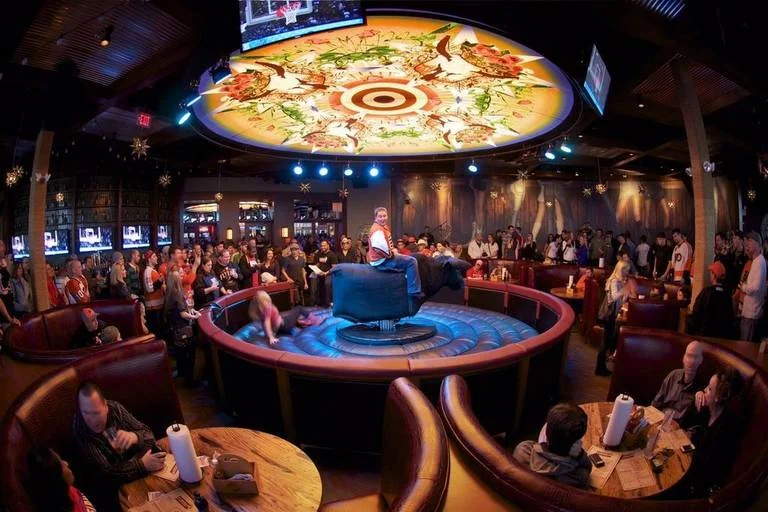 Country bar with mechanical bulls to join restaurants at Texas Live!