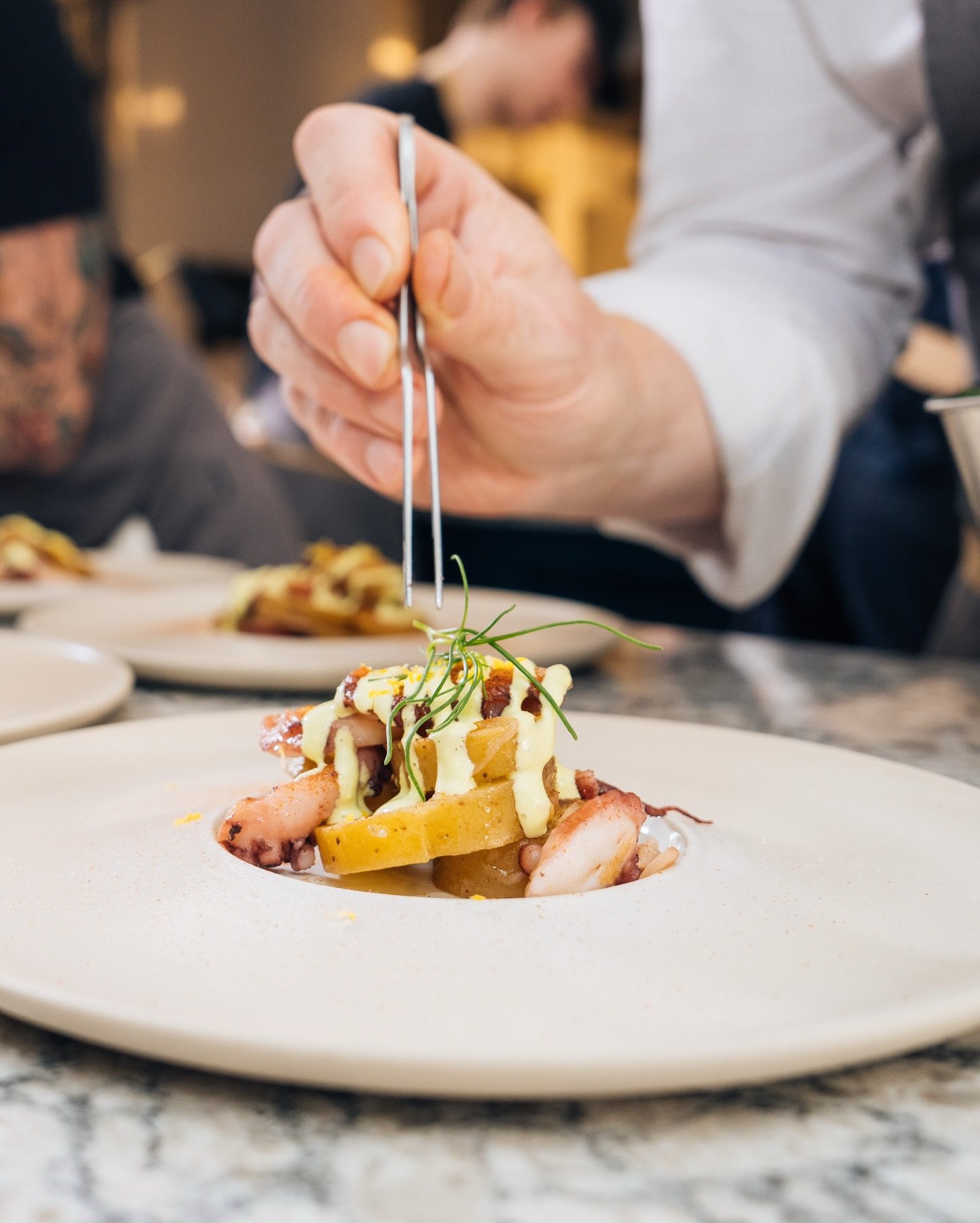 ✨ L&rsquo;Ostrica x La Jota Vineyard Co.
 An exclusive vintner dinner during Charlotte Wine + Food Week.

Savor seasonal, chef-crafted courses paired with world-class wines from Napa Valley&rsquo;s La Jota Vineyard Co., known for its powerful wines a