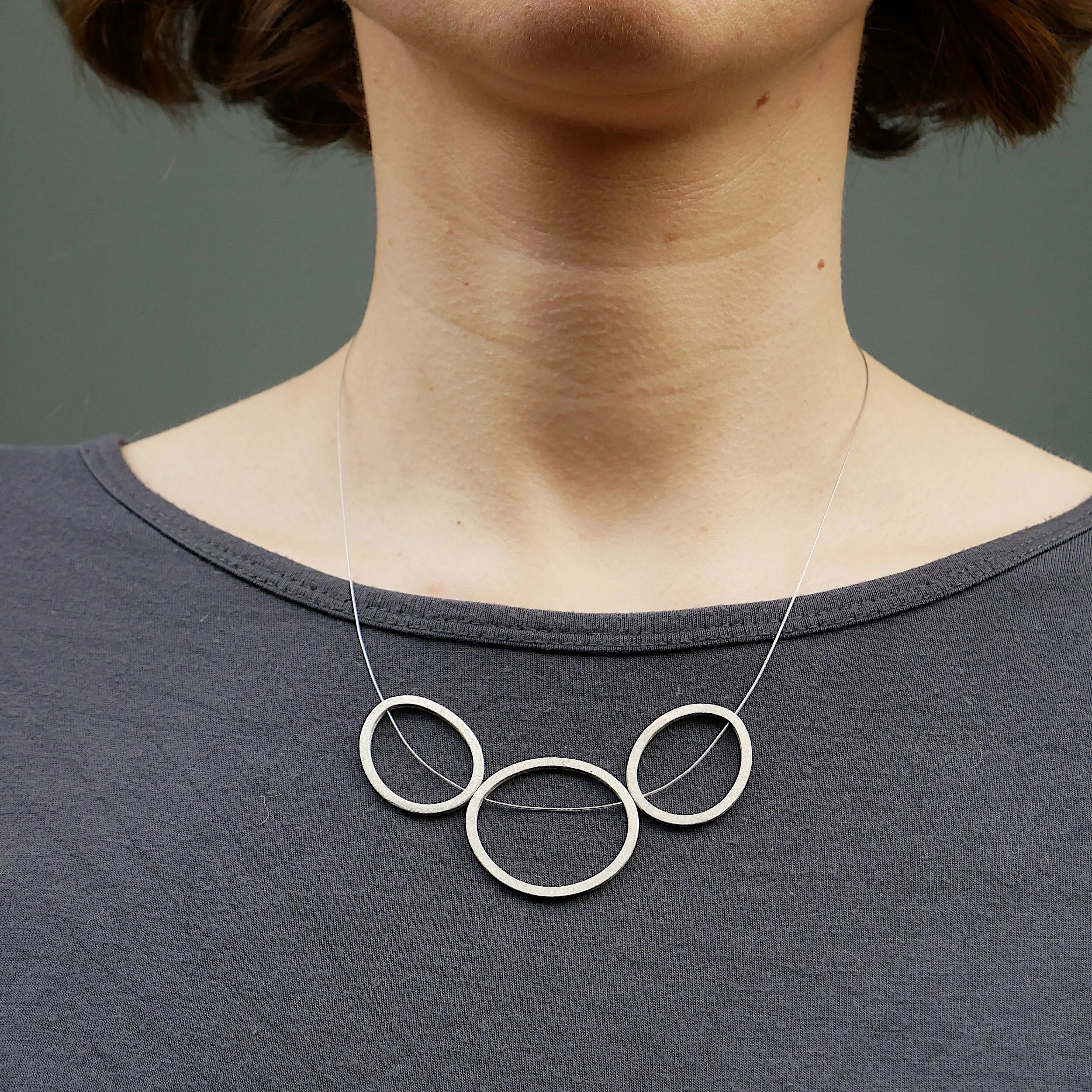 WES189 Triple pebble necklace 1 2500.JPG