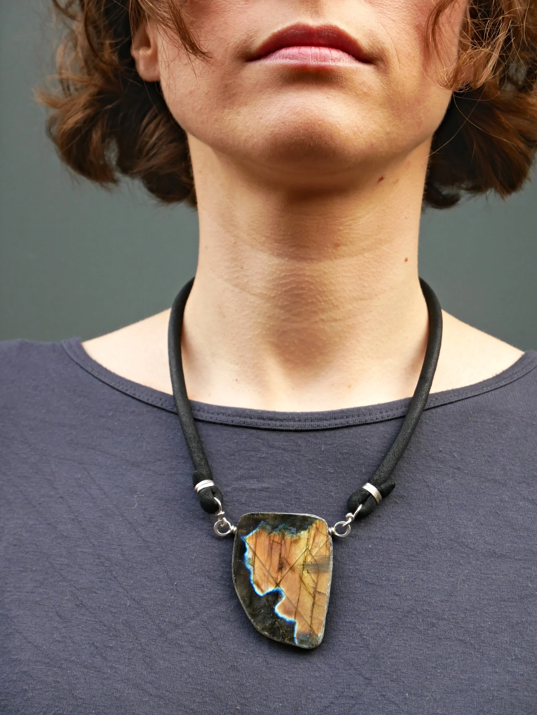 WES188 Labradorite chunk necklace 2500px.JPG