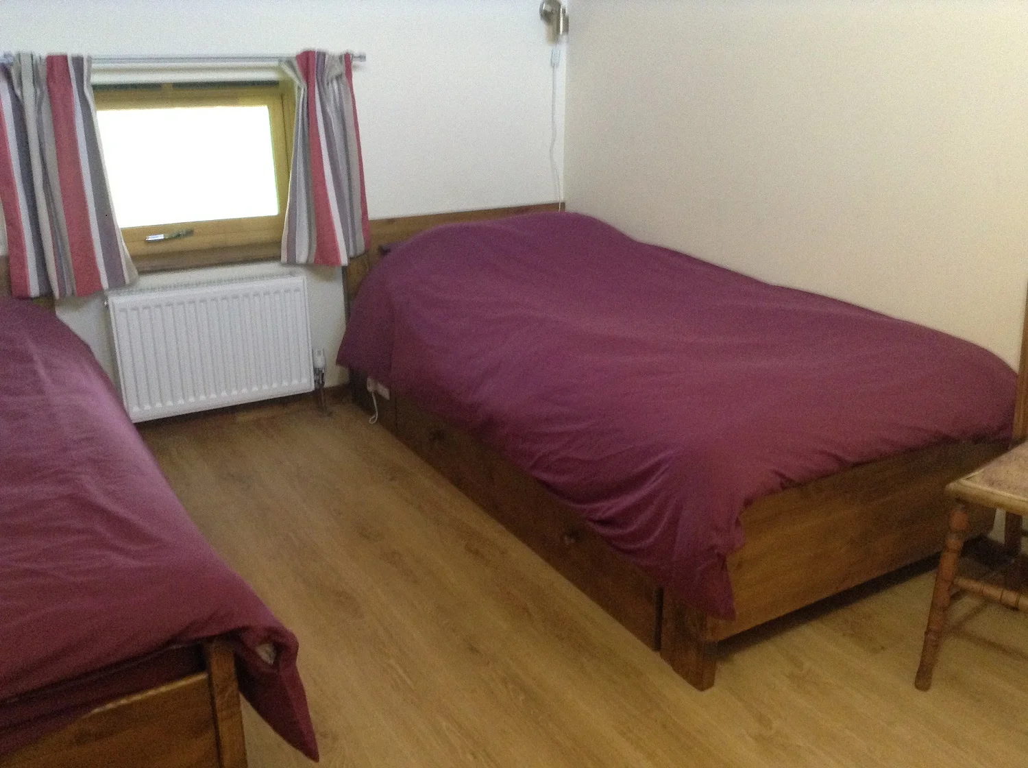 bed2.jpg