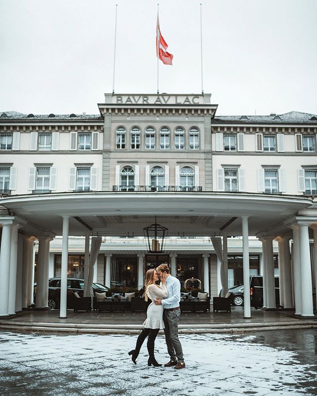 Zach and I love to come across new places with rich history and unique stories, especially when in search of a hotel📍 @bauraulac located in Z&uuml;rich was the perfect gem✨founded in 1844, the hotel has been kept in the Baur family til' present day?
