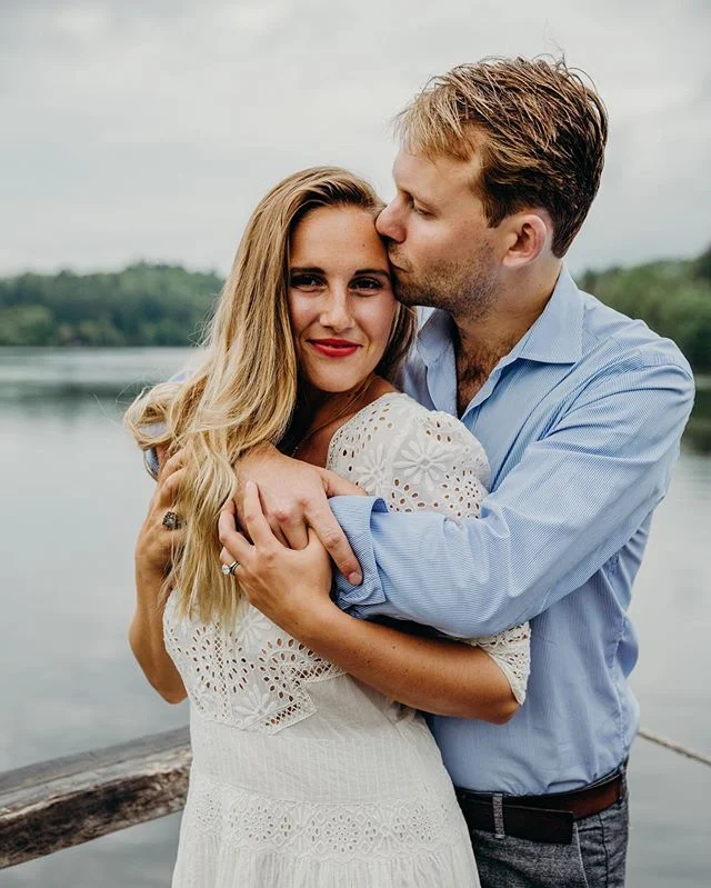 All smiles because we just booked to go back to our favorite @airbnb🙋🏼&zwj;♀️🙋🏼&zwj;♂️remember our adventures in Wakefield, Quebec?? Incase you missed it, we have all the details on our blog 📝 but what&rsquo;s even better is that we are returnin