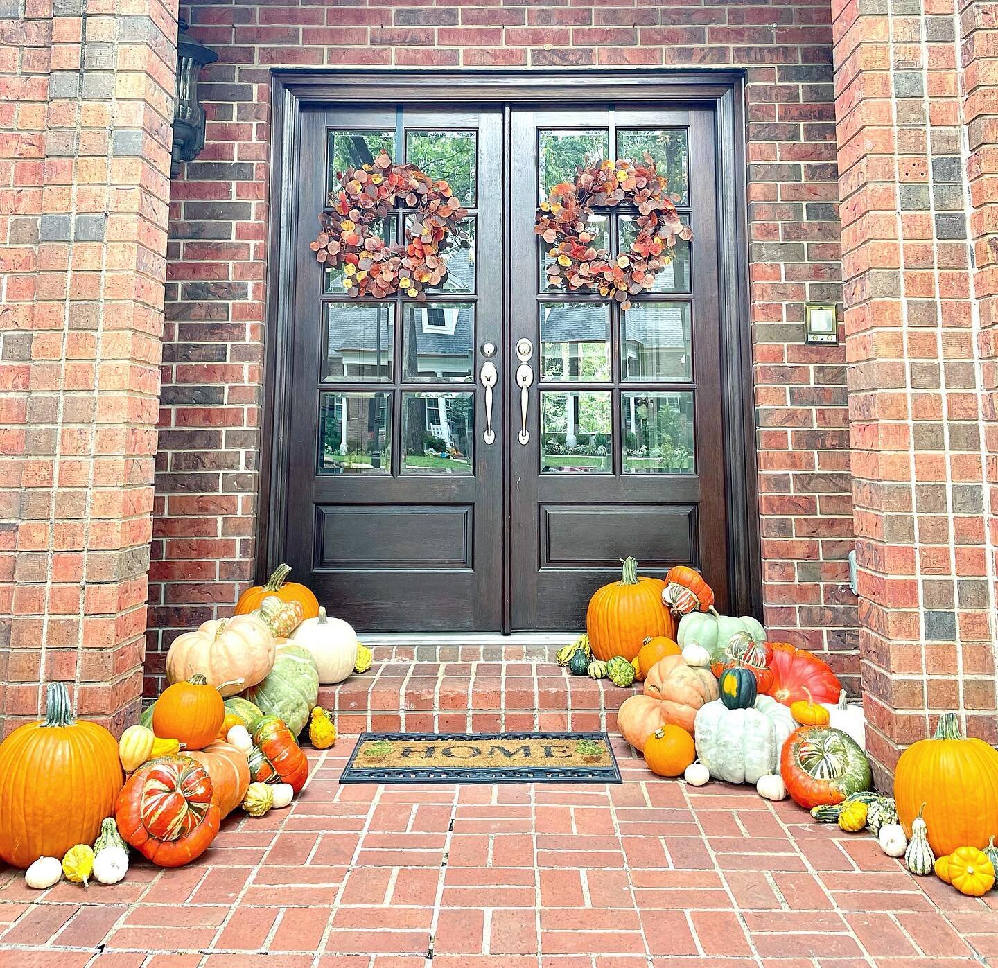We&rsquo;ve officially launched &ldquo;Hello Pumpkins&rdquo;. A local pumpkin delivery service to get your front porch looking festive for fall. Every time I see my pumpkins out our front door it brings me joy! If you want the pretty look brought to 