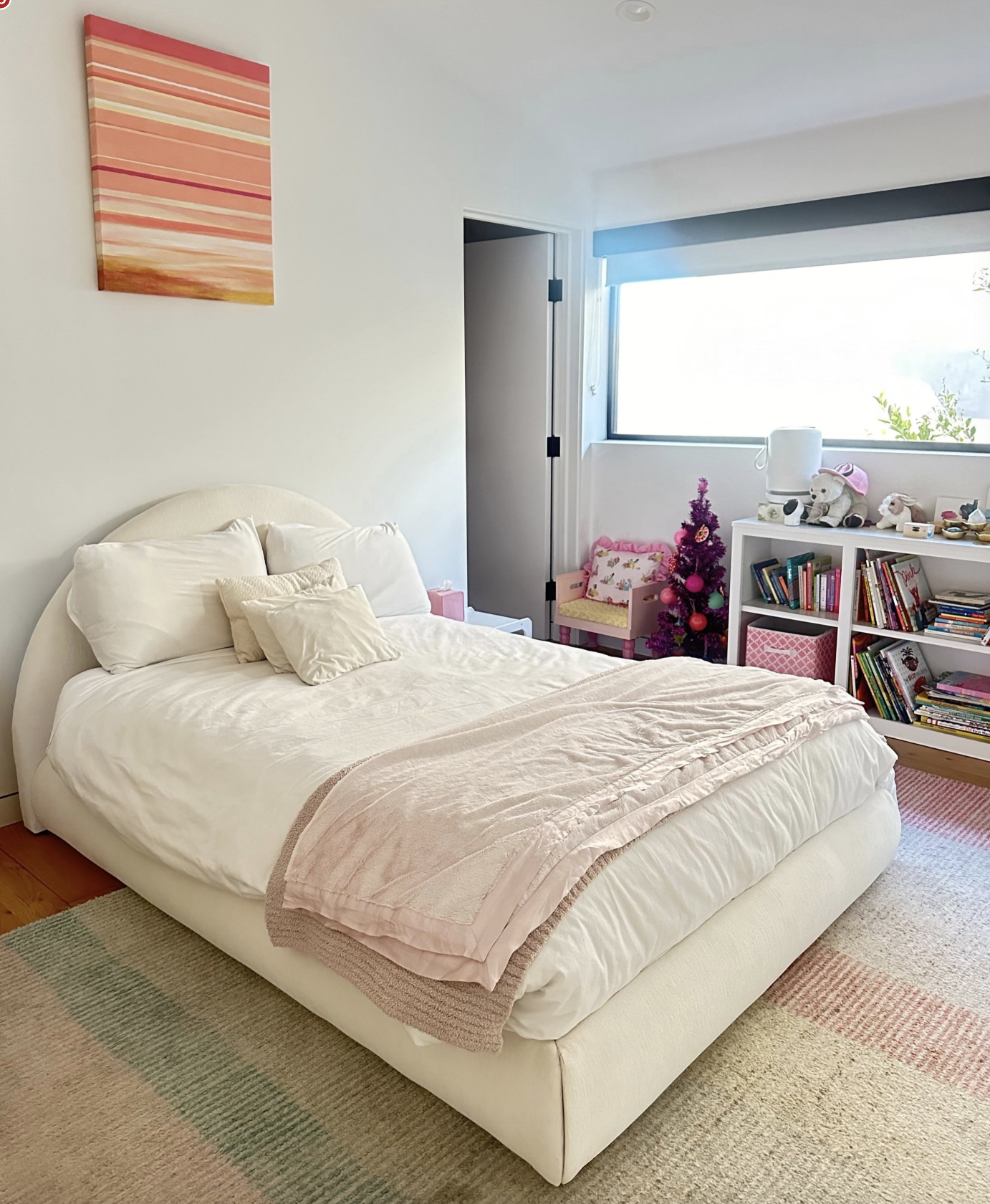 Ellie Bed
