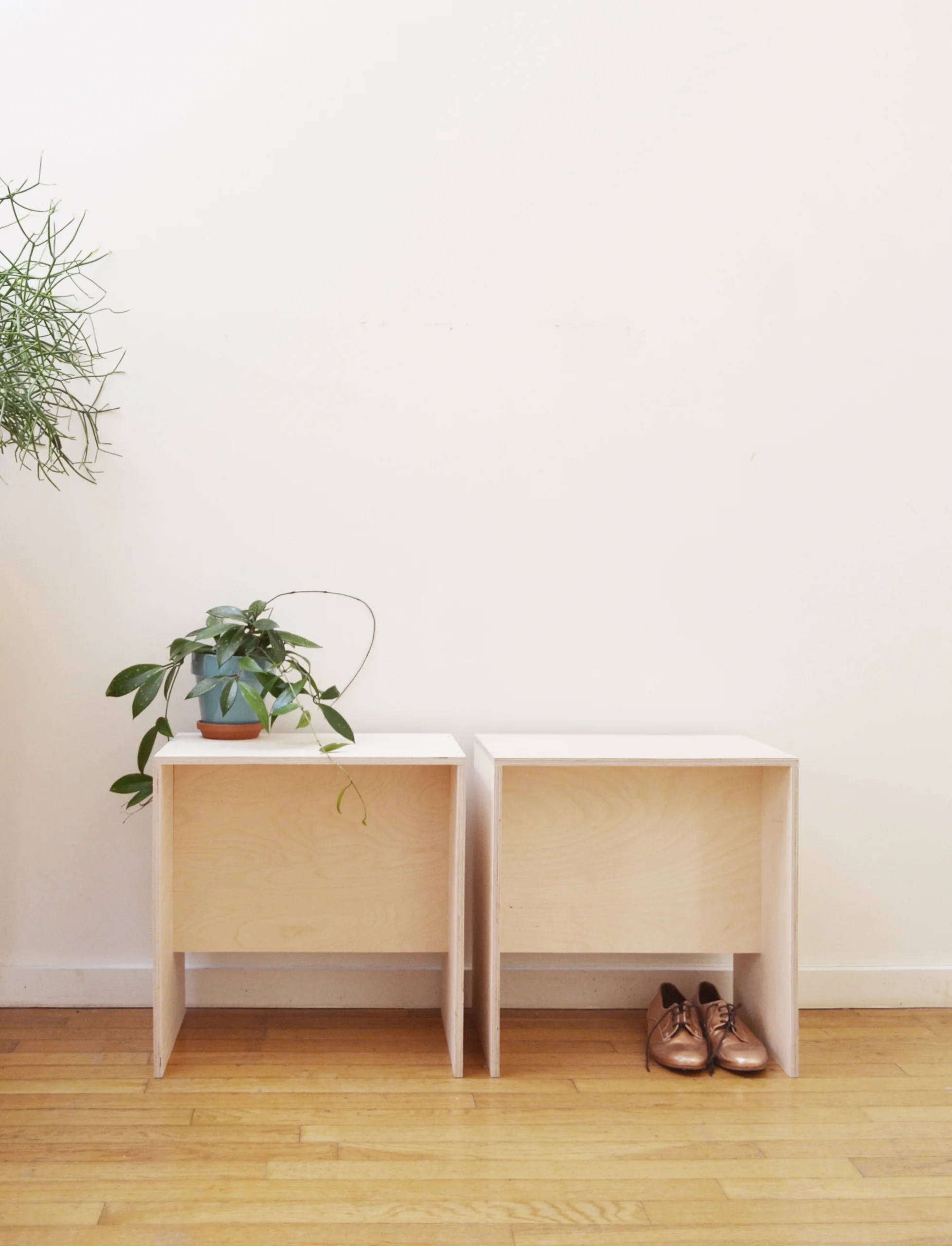 PAS_Stool1.jpg