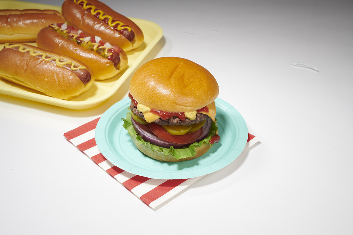 ConAgra_Burger_ThreeQuarter_PLATE_0362.jpg