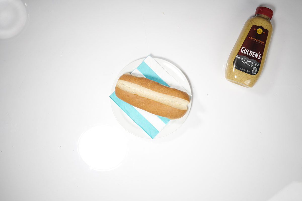 ConAgra_HotDog_PLATE_Overhead_0442.jpg