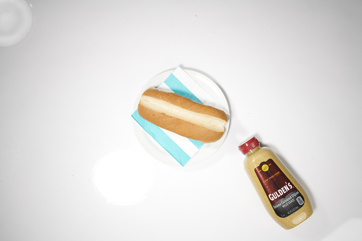 ConAgra_HotDog_PLATE_Overhead_0440.jpg