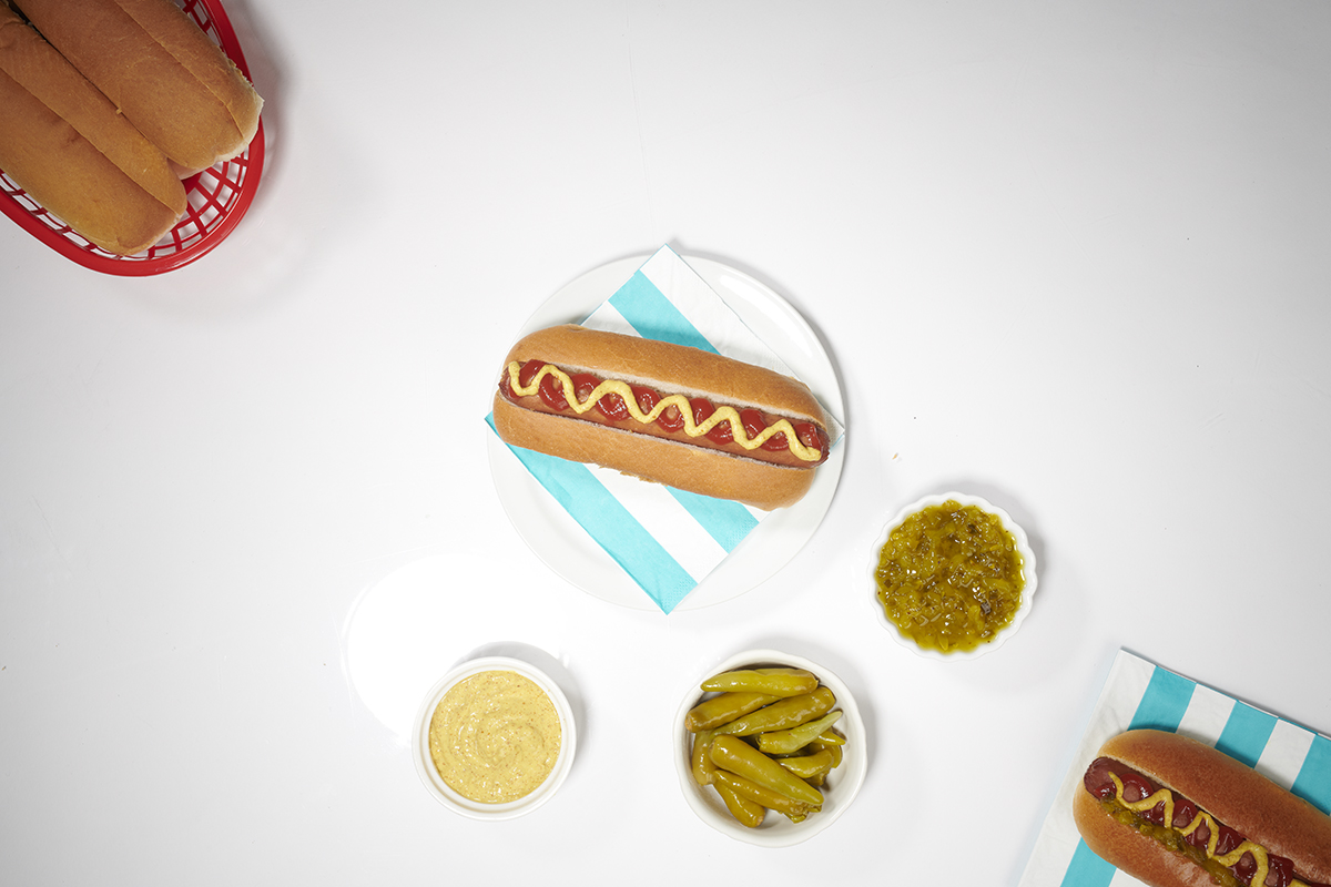 ConAgra_HotDog_Overhead_PLATE_0413.jpg