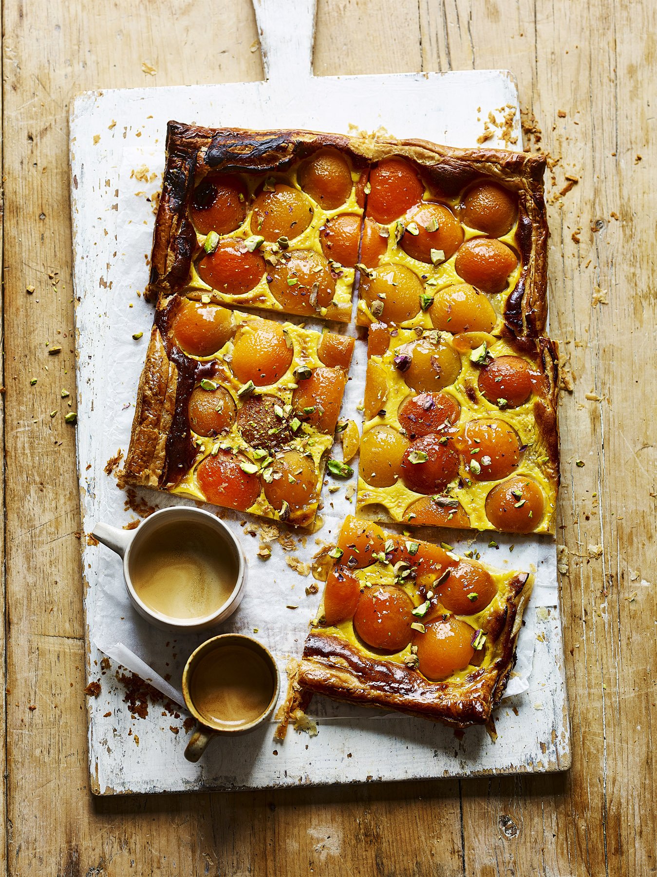 apricot_pistachio_danish_pastry_tart.jpg