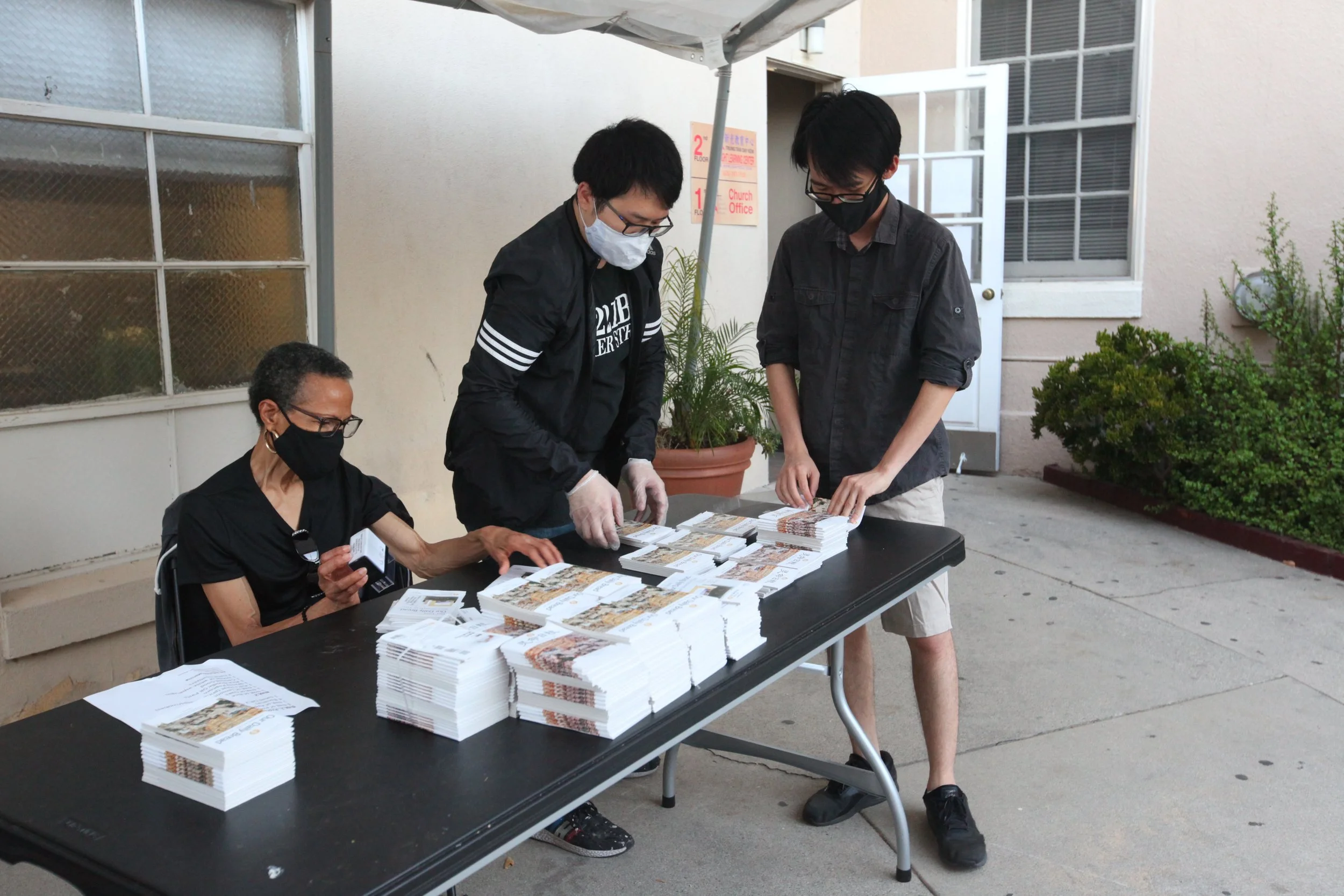 Community Food Distribution volunteers @ MCUMC