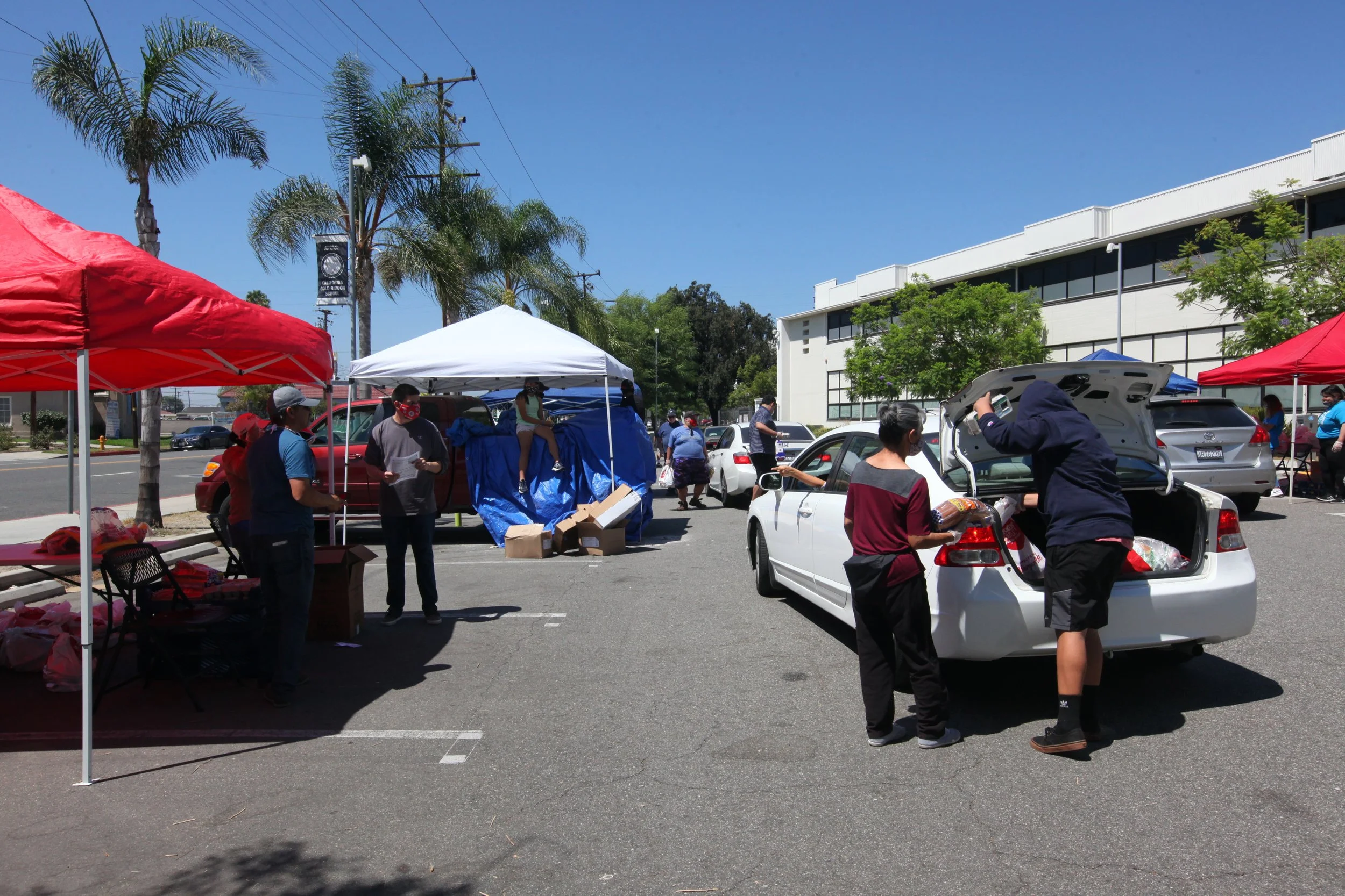  Rosemead Churches Community Food Distribution at Mission Community UMC (Rosemead High School), August 2020 