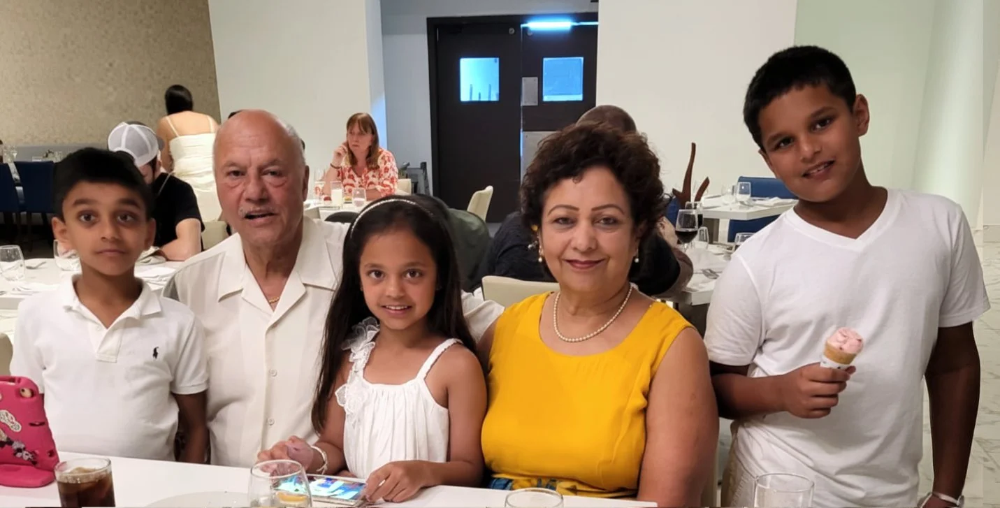 Yad Minhas and family.jpg