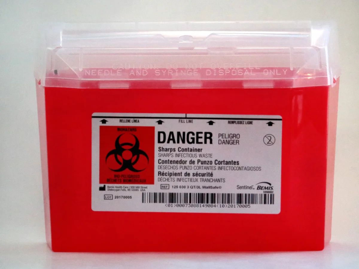 SENTINEL BEMIS SHARPS COLLECTOR