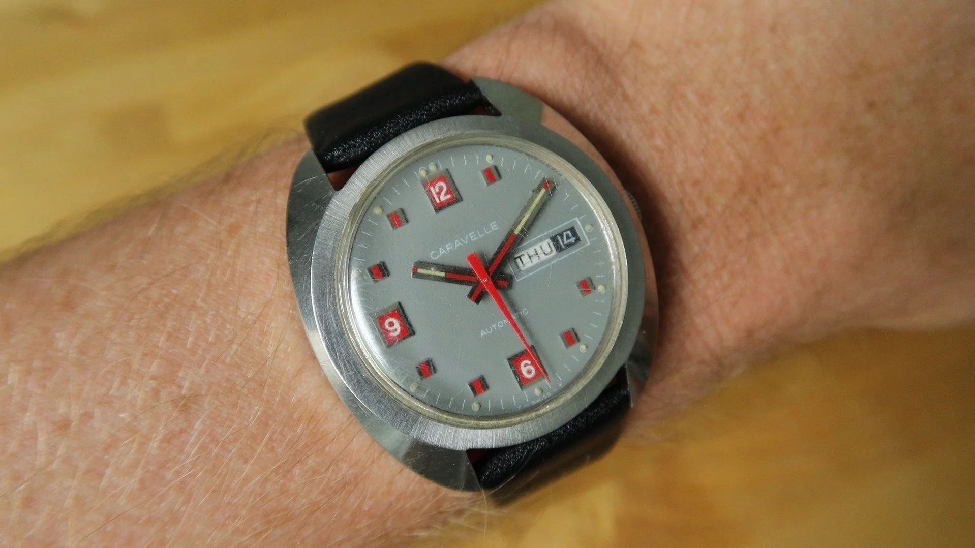 Caravelle Automatic Day Date N2 11UKACB