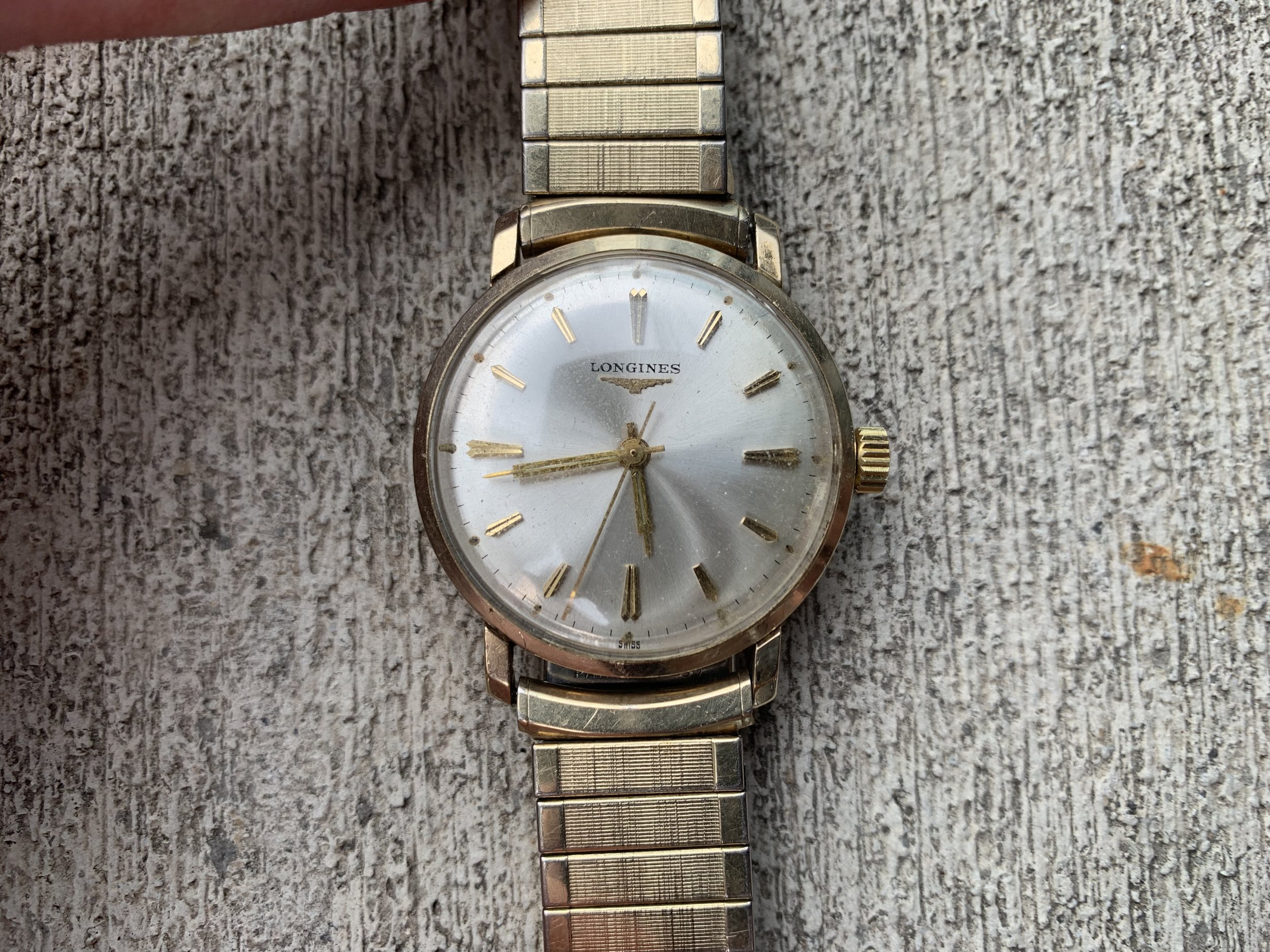 7E675BFF-3676-4851-9703-097E650321E3