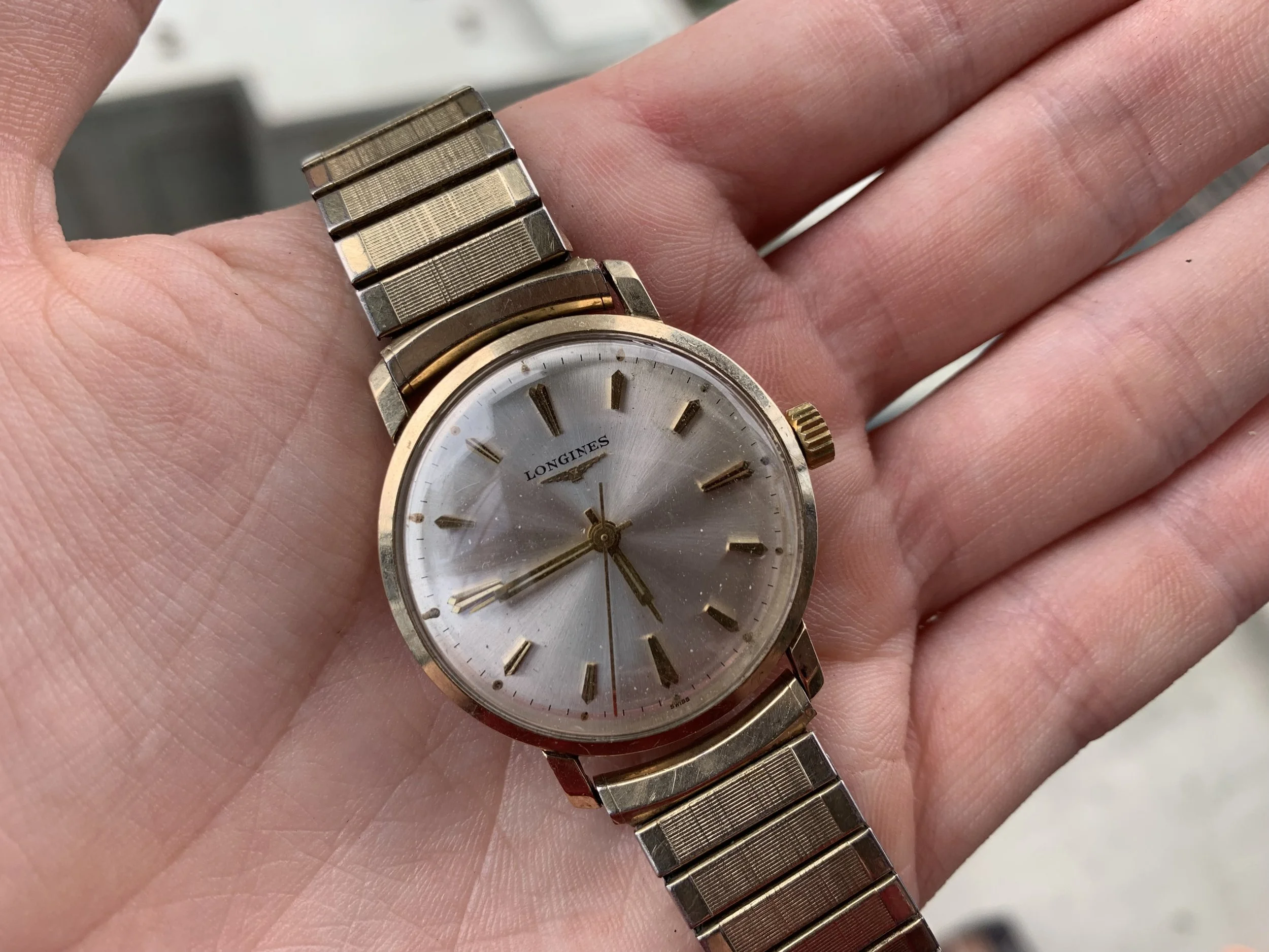 8F69F9DB-D34B-4DFE-B2D2-6C265862EE6B