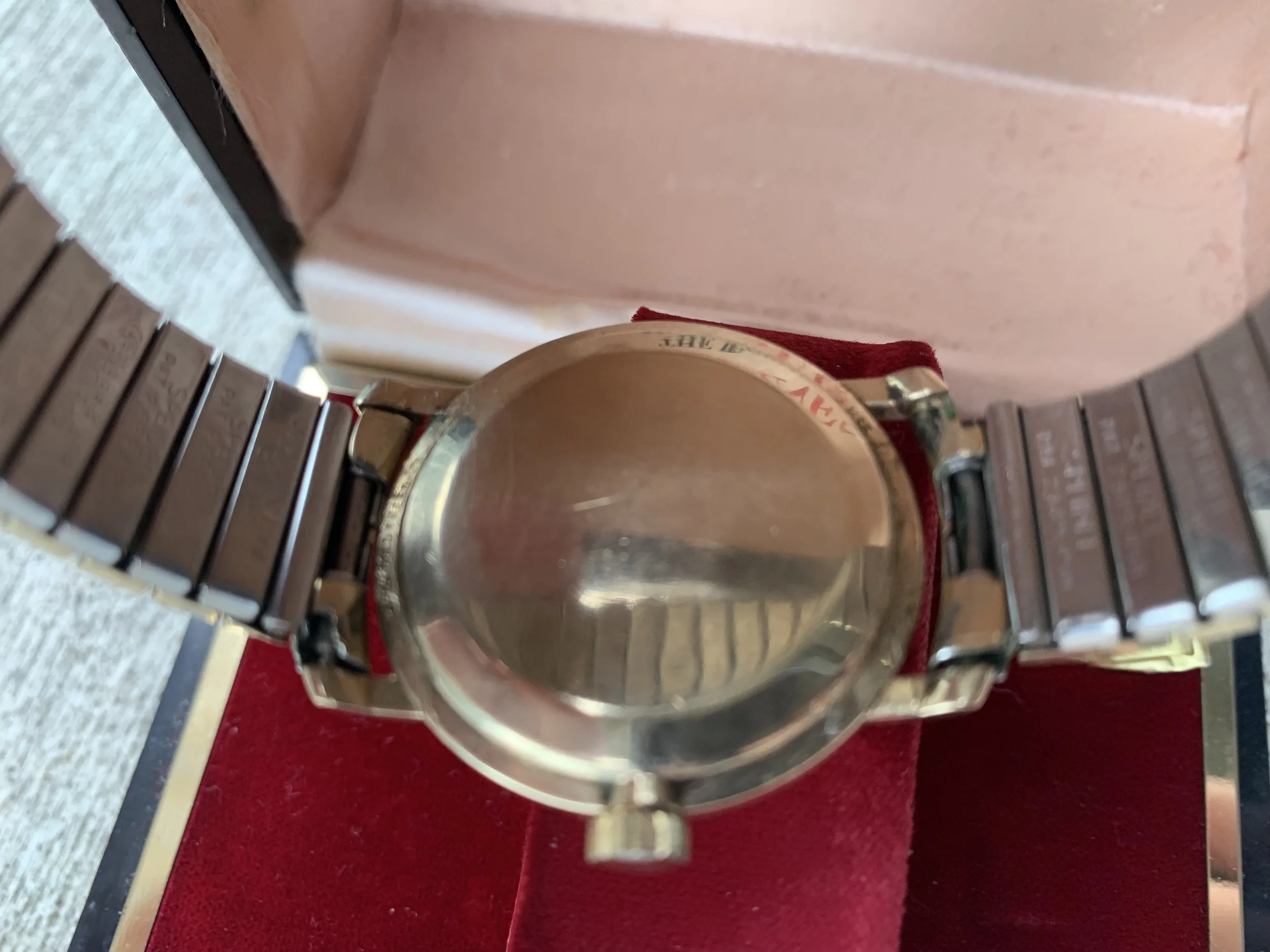 A551B86A-7EA5-4893-BE1D-4B63B1303807