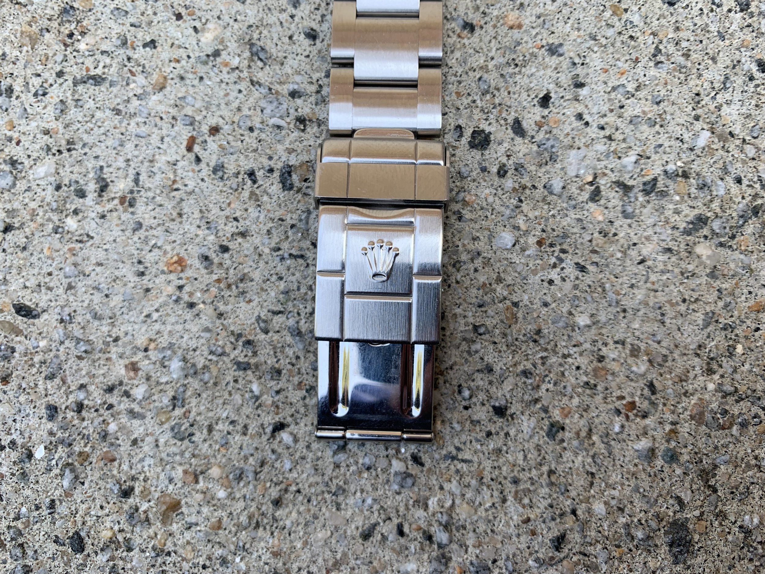 0E3200B0-9C17-4C8A-BEC3-D9B7AEF574FA