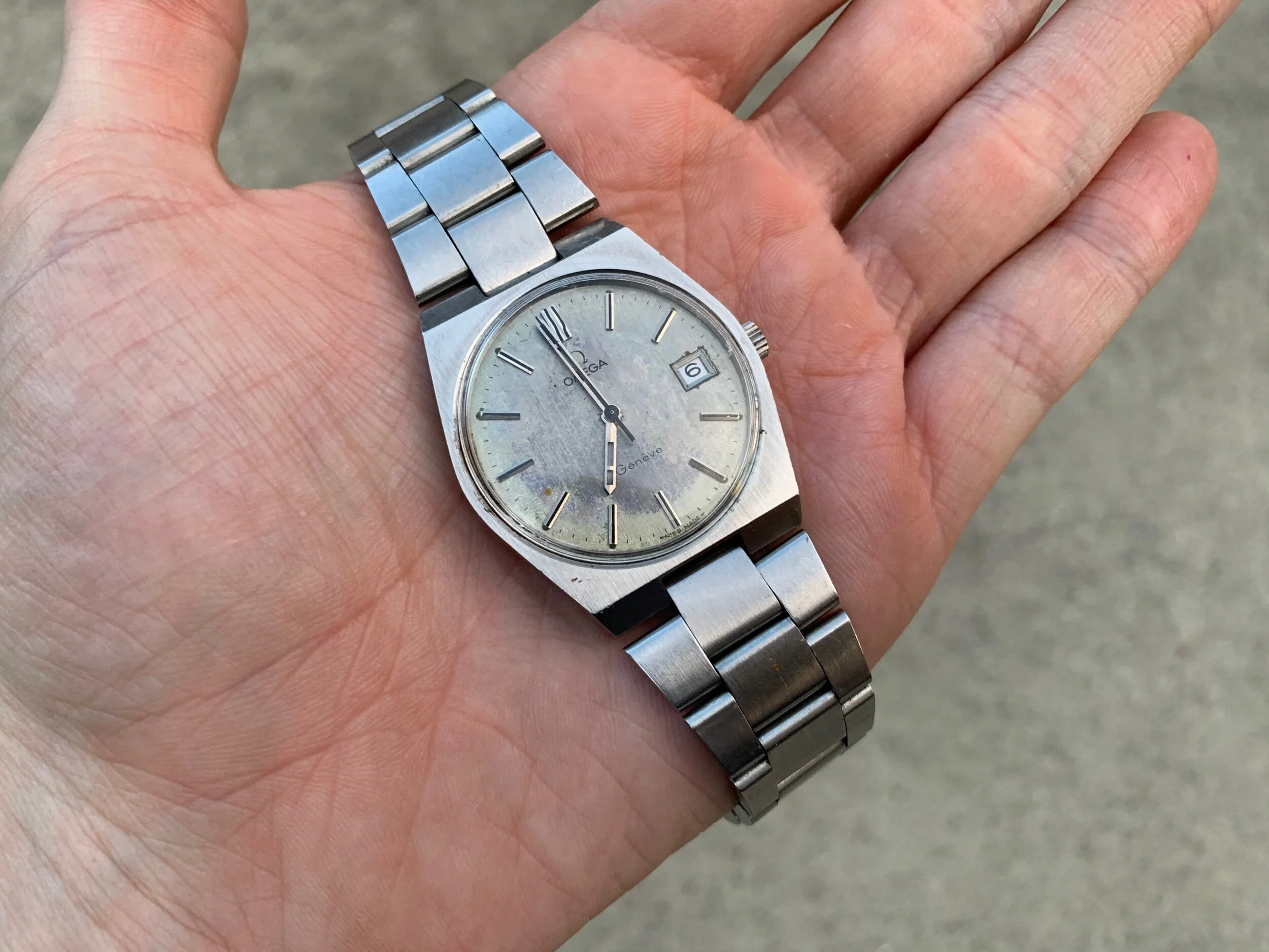 AF4C9C42-26EF-4BF0-8632-E03FDE4E986E