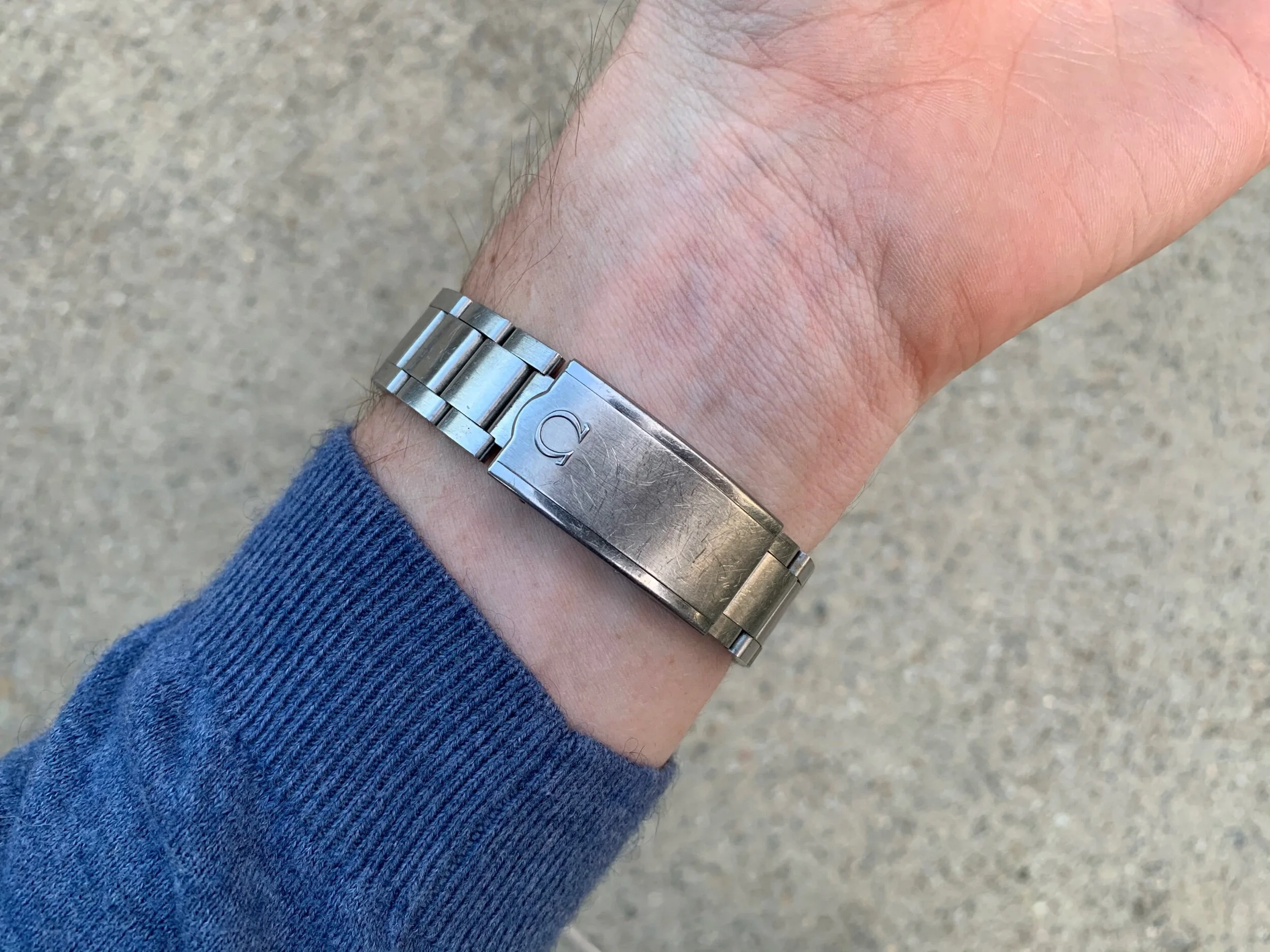 CA080DA2-0AB5-4638-B62A-340E0CFA3D93