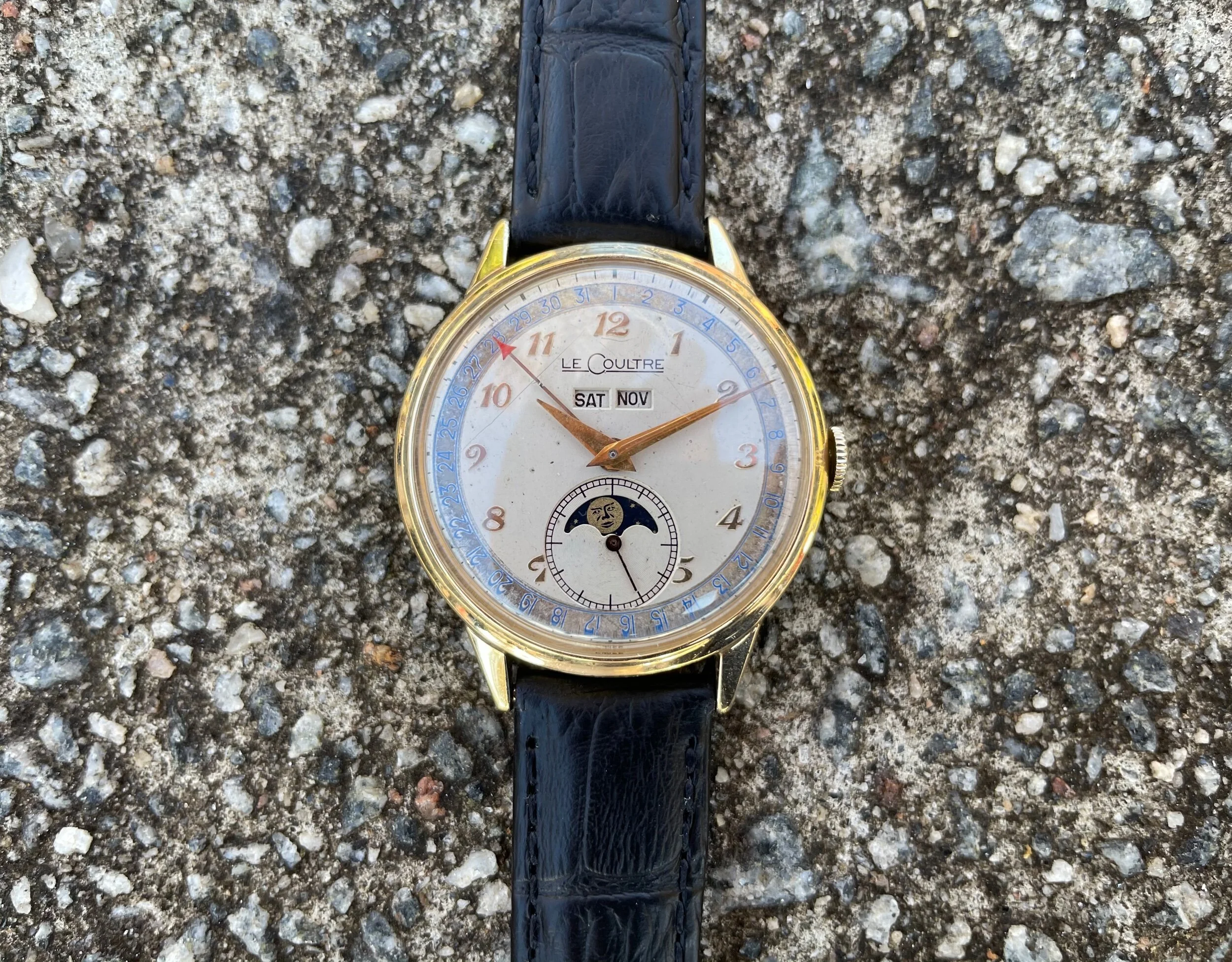 D9FAD701-14C1-499F-A36B-87253E8C5FDE