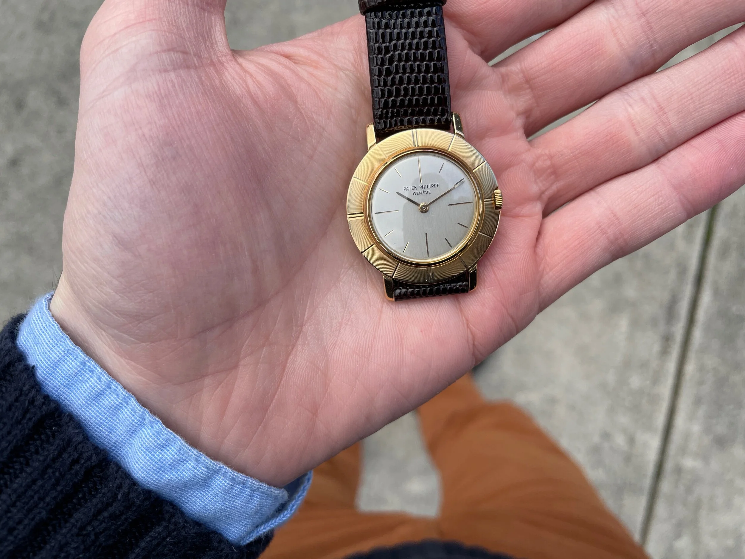 92620740-BED6-45DF-85DC-8C6963493816