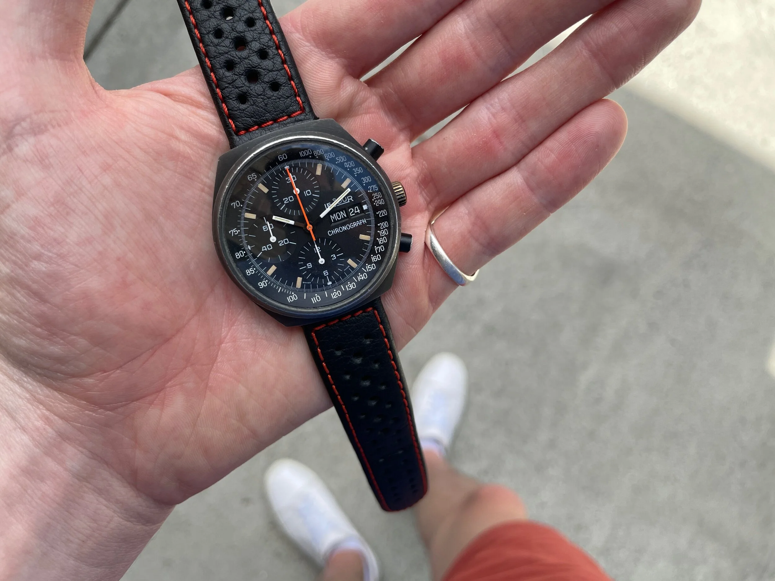 60322696-5EBF-4D11-AA16-2C673B7DF519