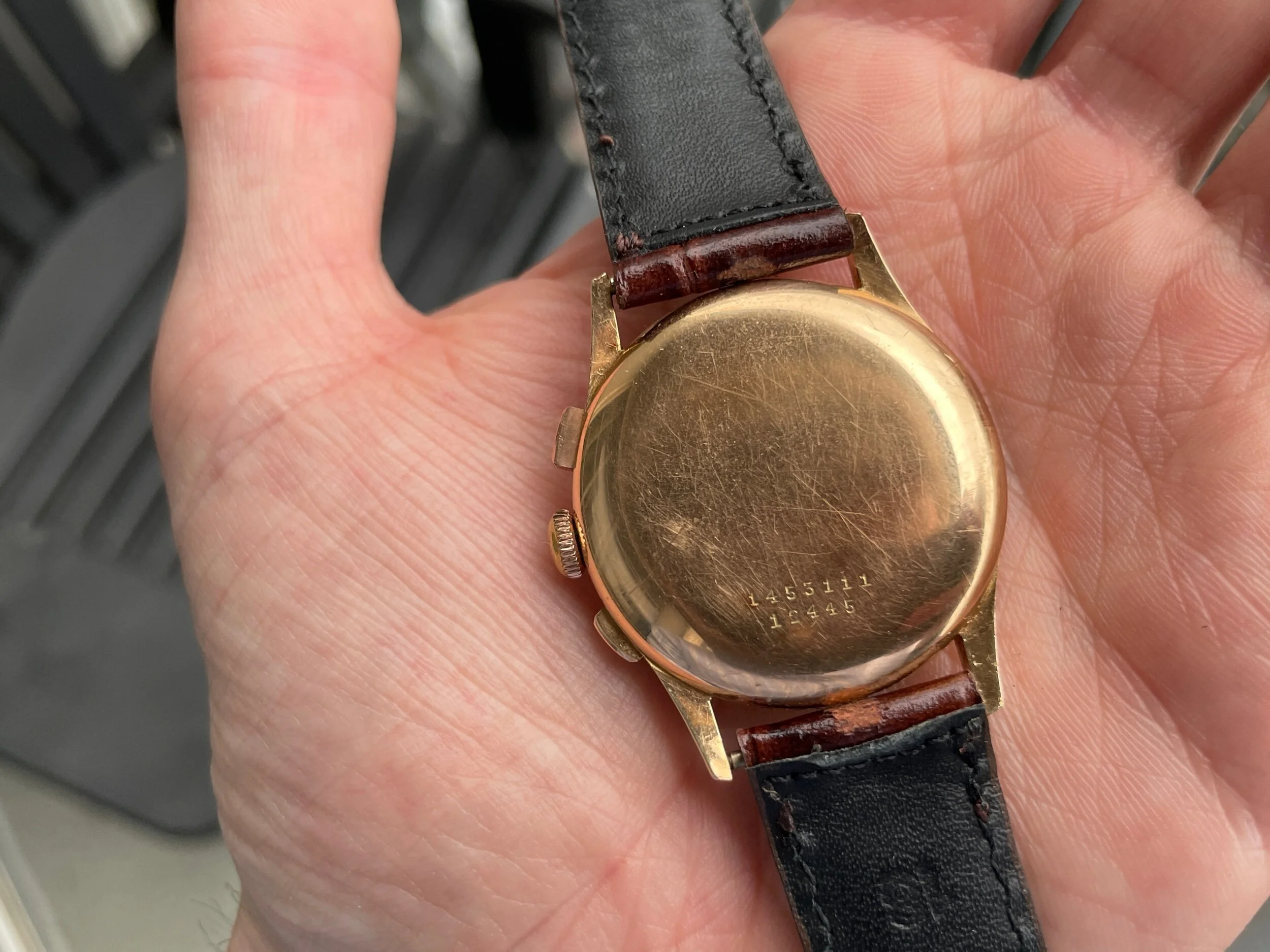 AFE646E1-A49F-46B3-A0C1-5CBCCA8D2562