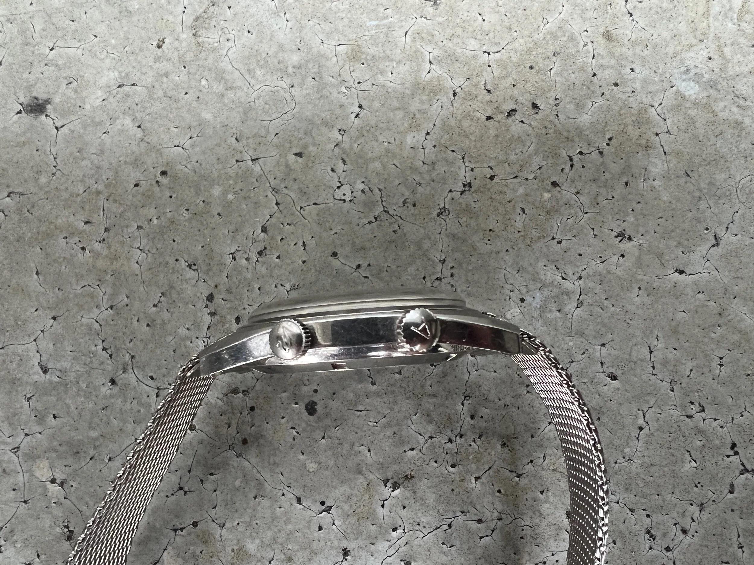 7B56A0AC-9CB8-4516-8389-0F45EFAB097E