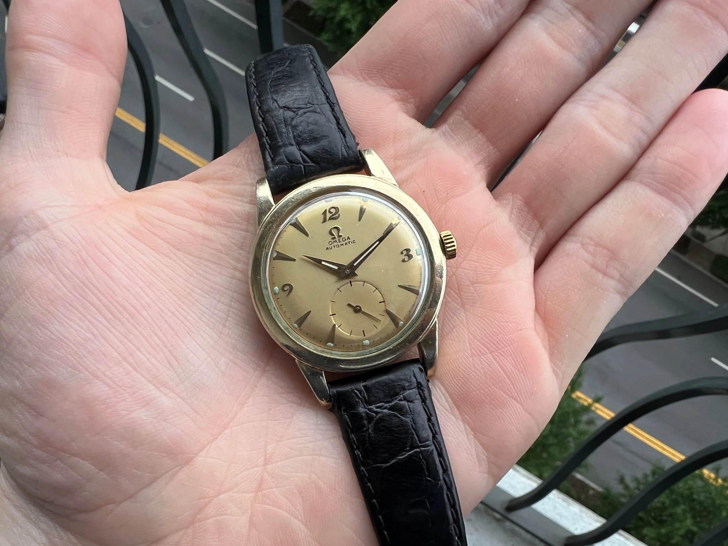 F9420F5B-6DB3-4455-BA64-5B69967915FA