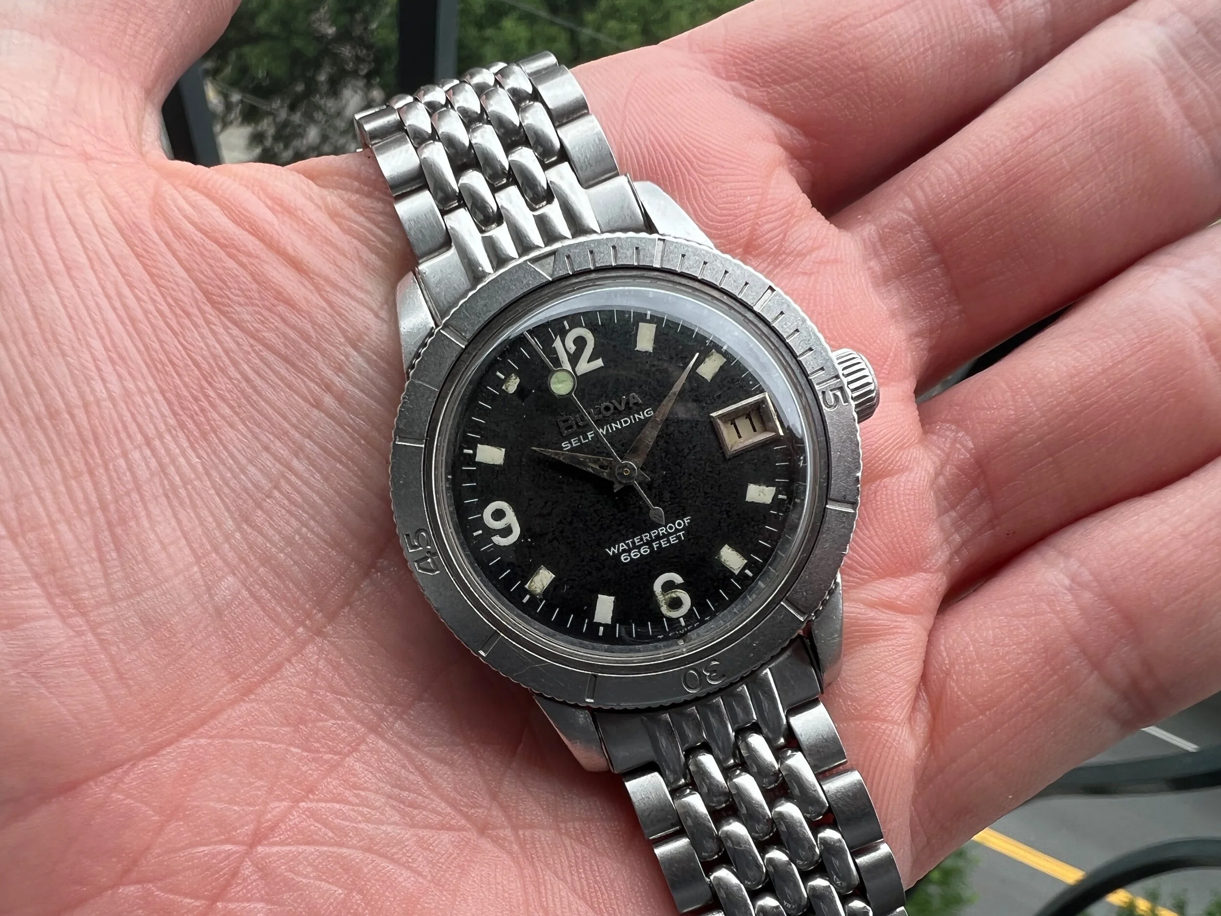 80BD91F5-44A8-4475-BCA6-D5BA8EF7A52B