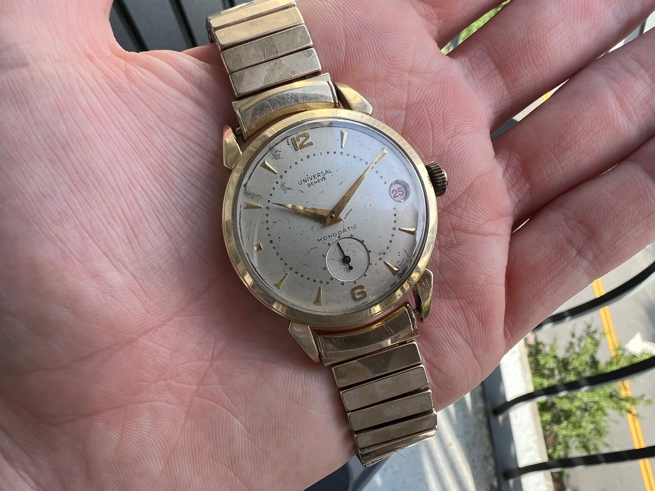 094ADB8C-7EF8-4DED-876F-FBF1D7581027