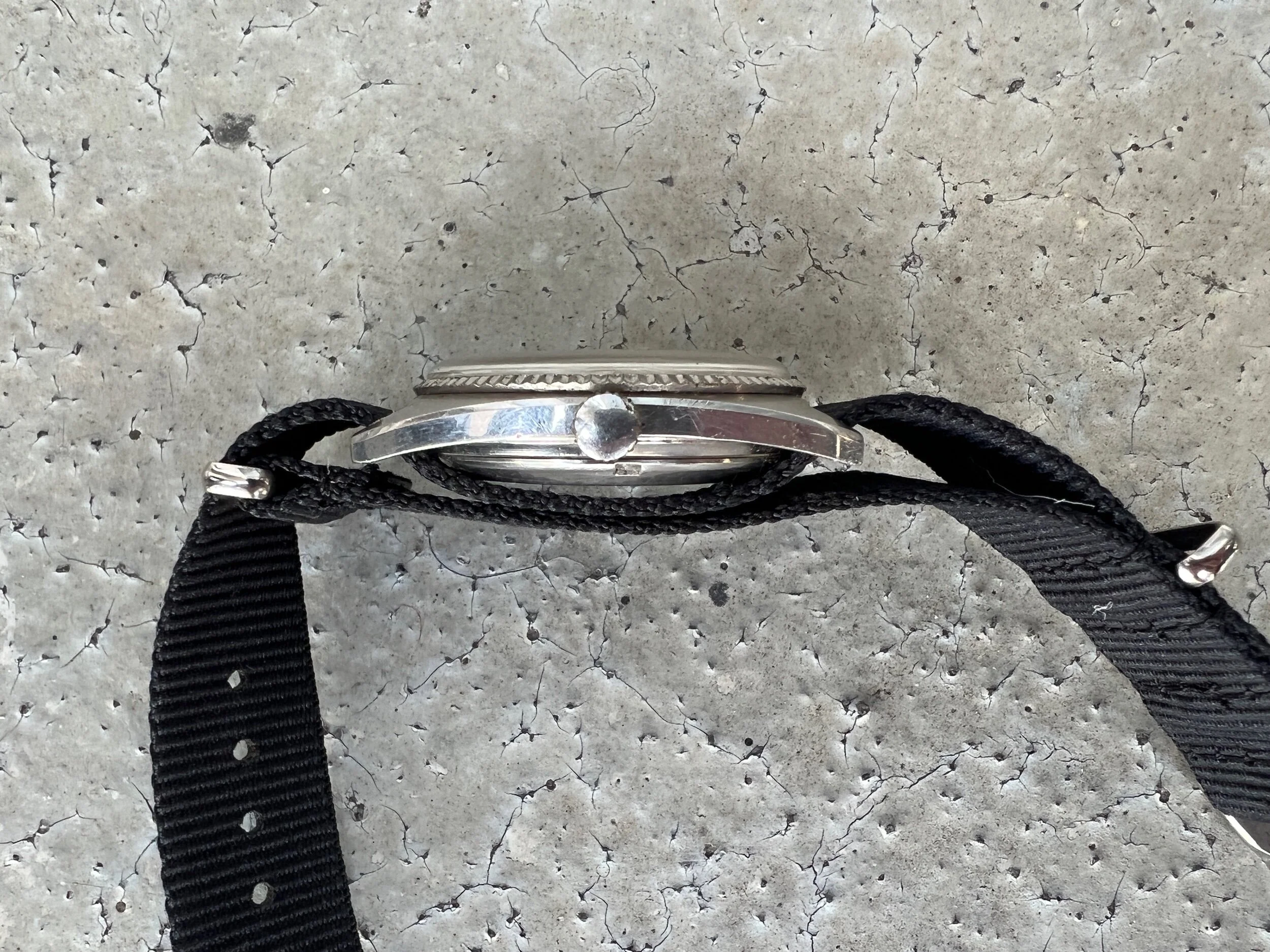 27E1B286-02B8-4ED9-8292-AEB303B41459