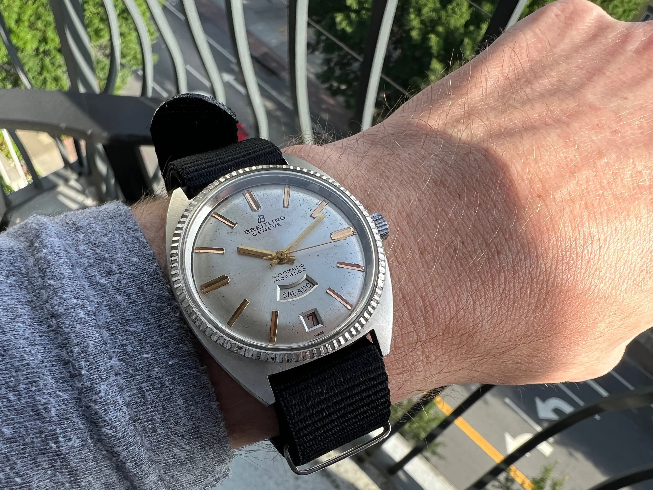 DFEA32DF-4101-4496-BAA9-5BA553499CF5