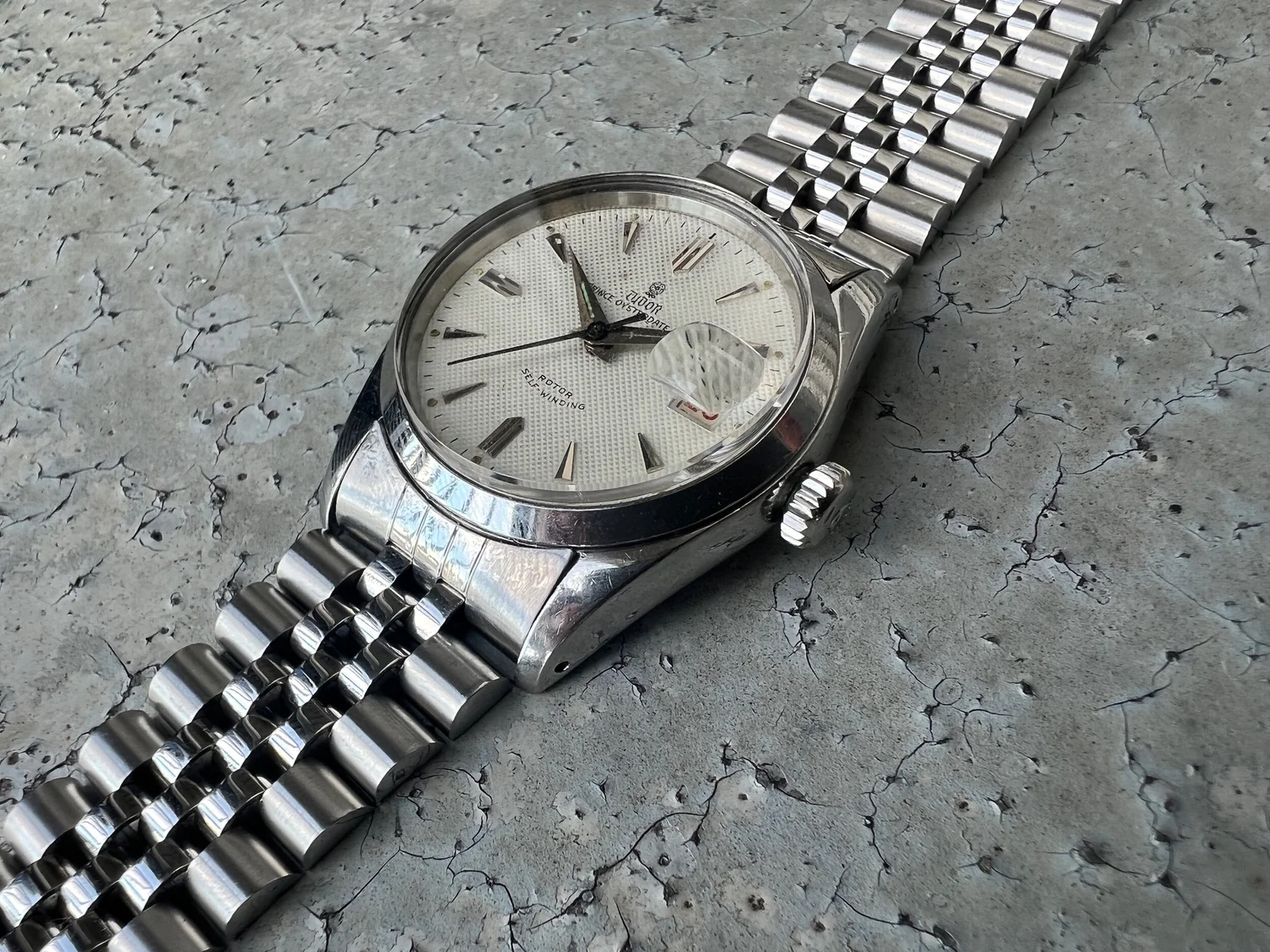 Tudor Prince Oysterdate 34 — Life on the Wrist