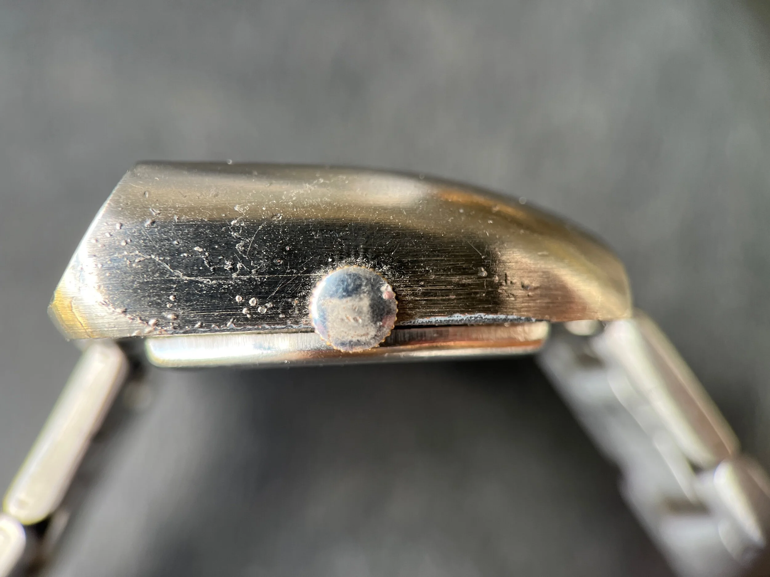 77994301-AD4F-40ED-9959-FCDA6E273E2A