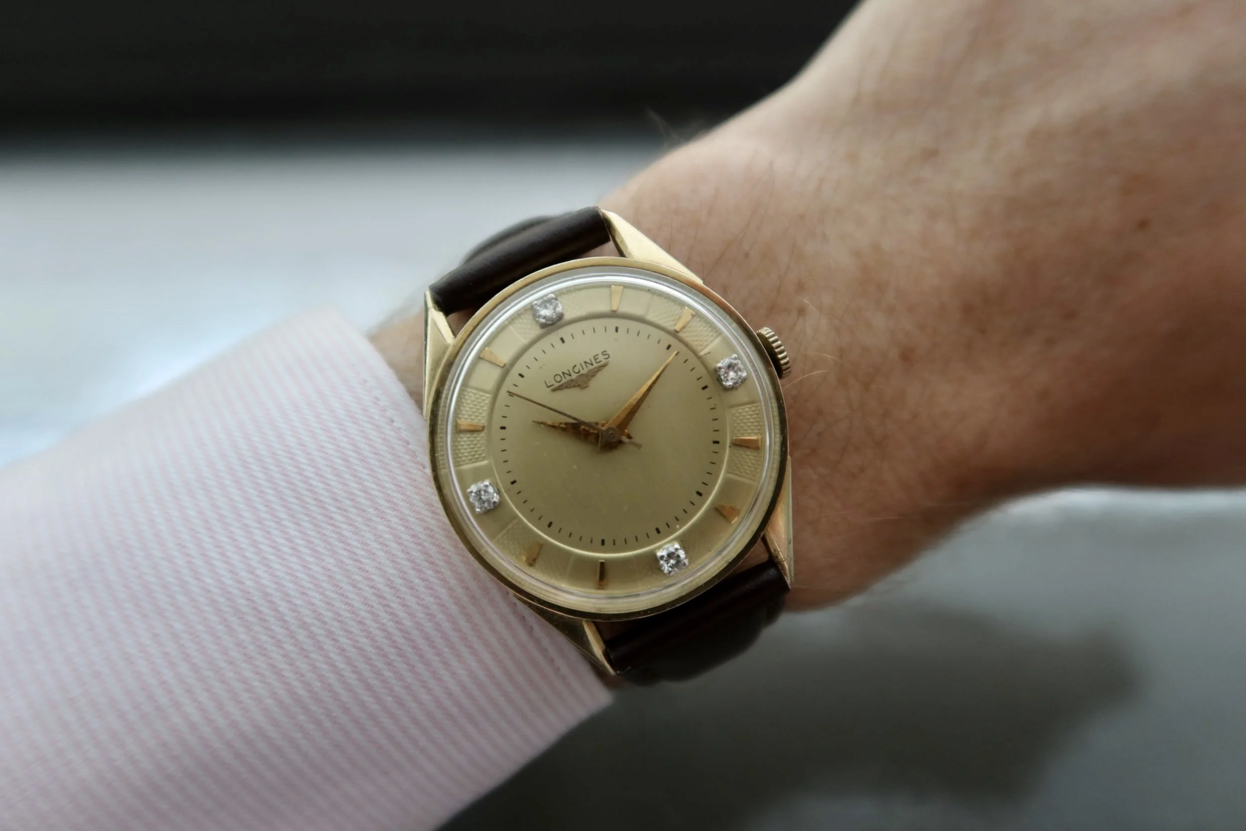 The 1954 Solid Gold Longines reference 727-S-724-40