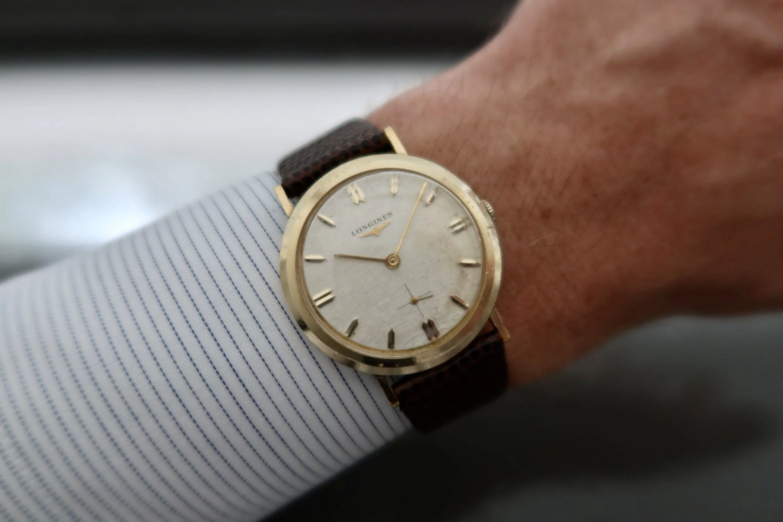 The 1962 Longines reference 1116 Linen Dial