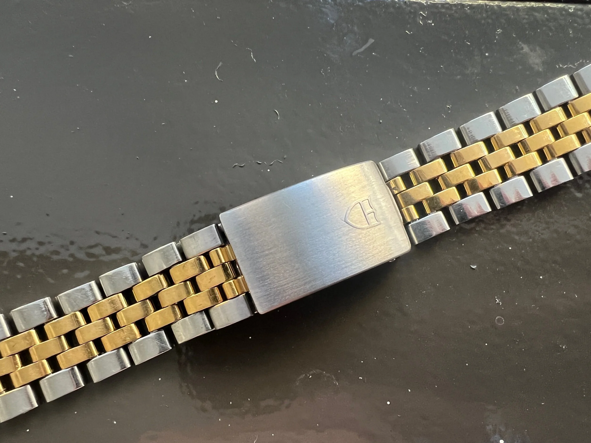 8E5B9F80-0335-4C50-9CAB-D318DE8D4FDB