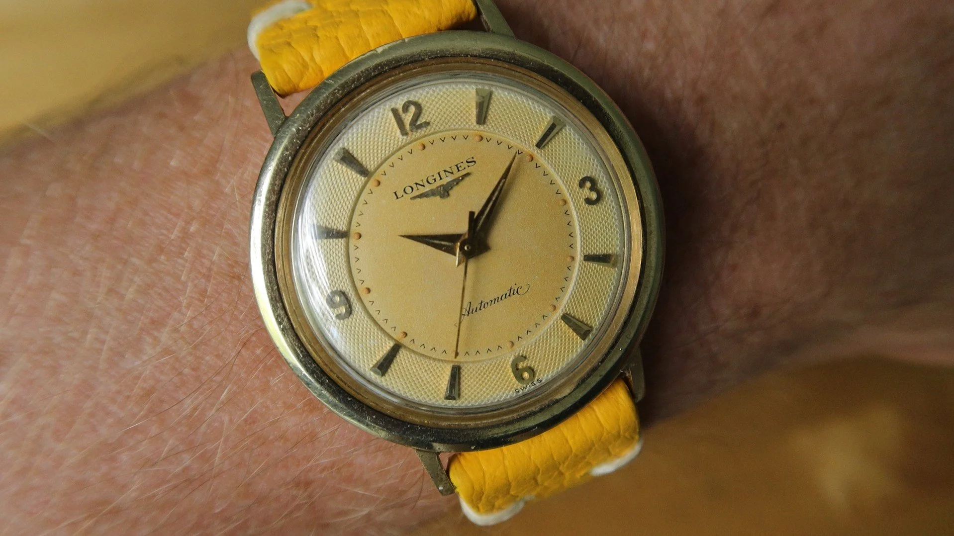 1957 Longines Ref 1042 photo 8.jpg