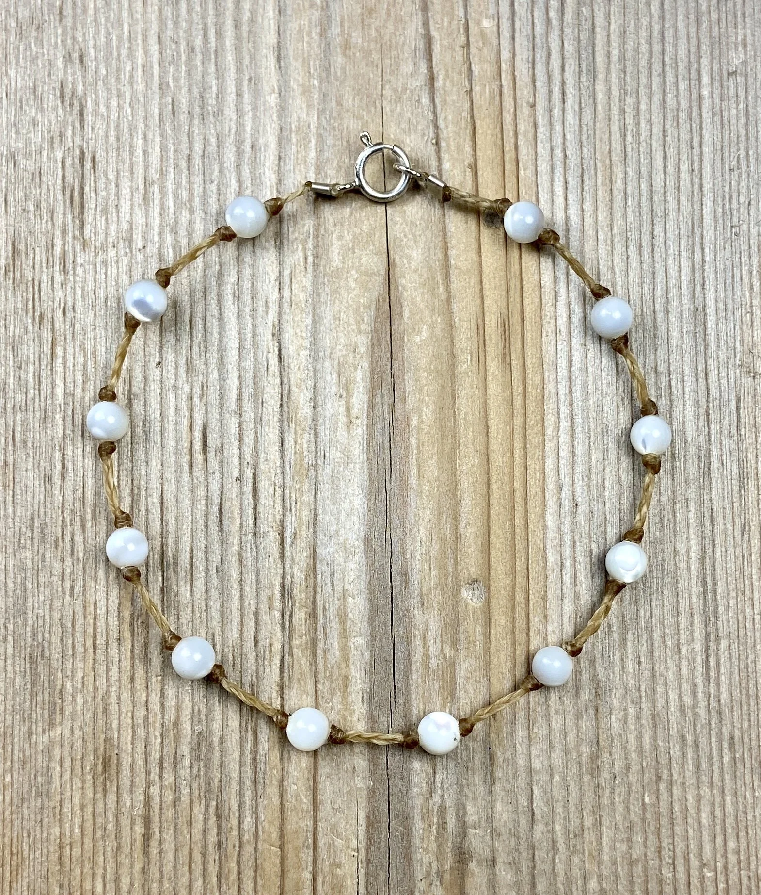 7" white mother of pearl multi-stone bracelet $40