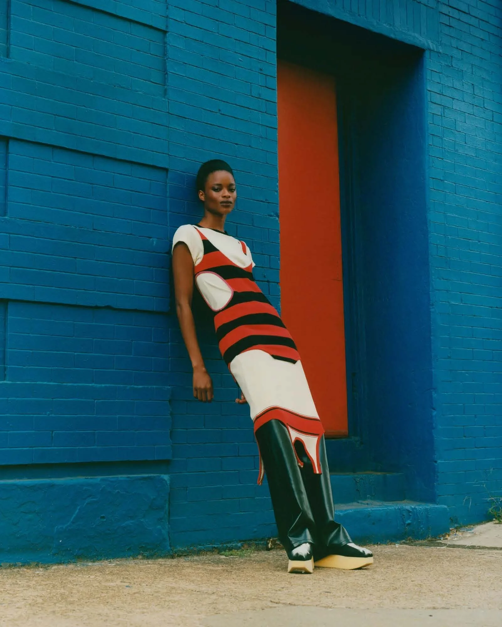 VO0121_Collections_08_Page_1_Image_0001.jpg
