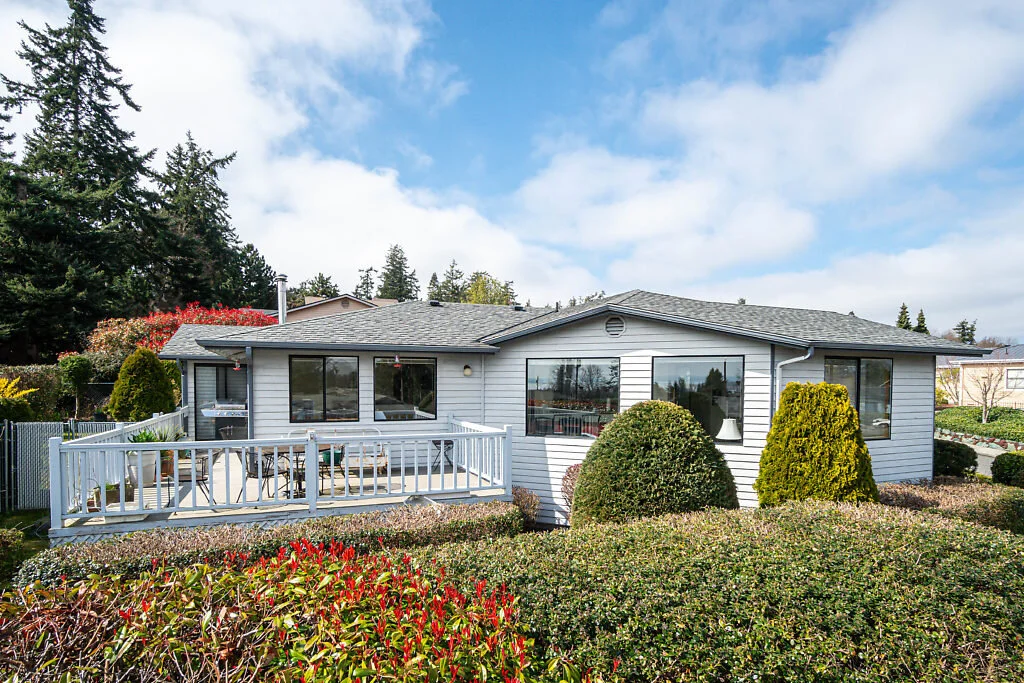 026-850EchoLoop-OakHarbor-WA-98277-small.jpg